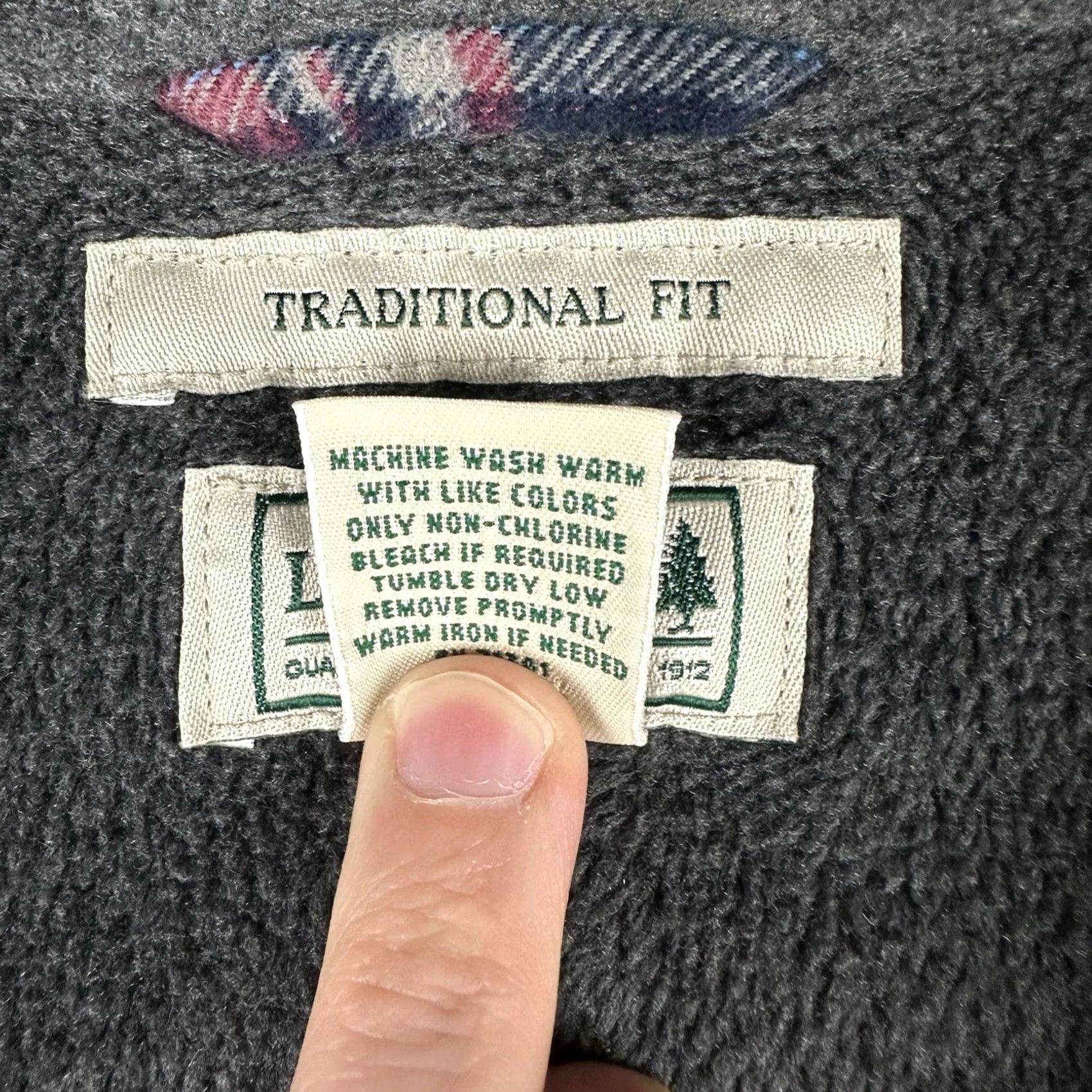 Vintage LL Bean Shirt XL Red Plaid Fleece-Lined Button-Up Shacket Men’s Casual Size US XL / EU 56 / 4 - 4 Thumbnail