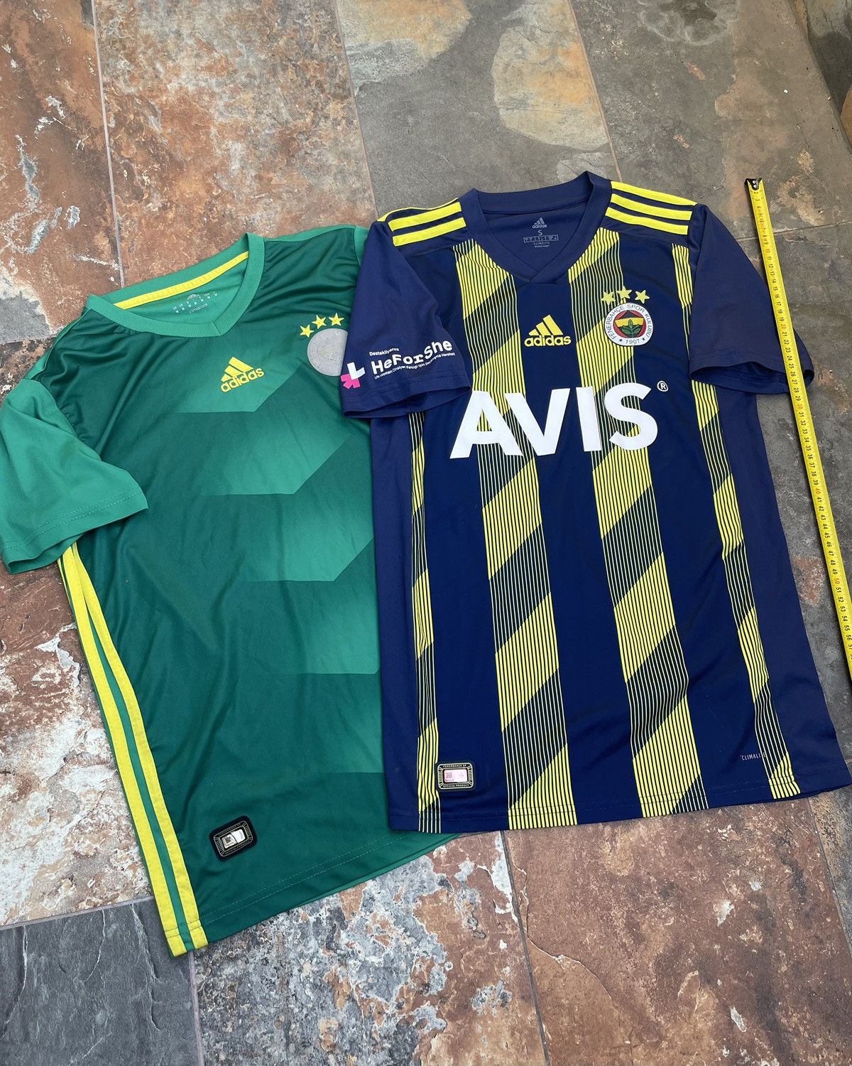 Adidas Last drop!X2 Fenerbahce Jerseys Bundle 2019/2020 Size US M / EU 48-50 / 2 - 2 Thumbnail