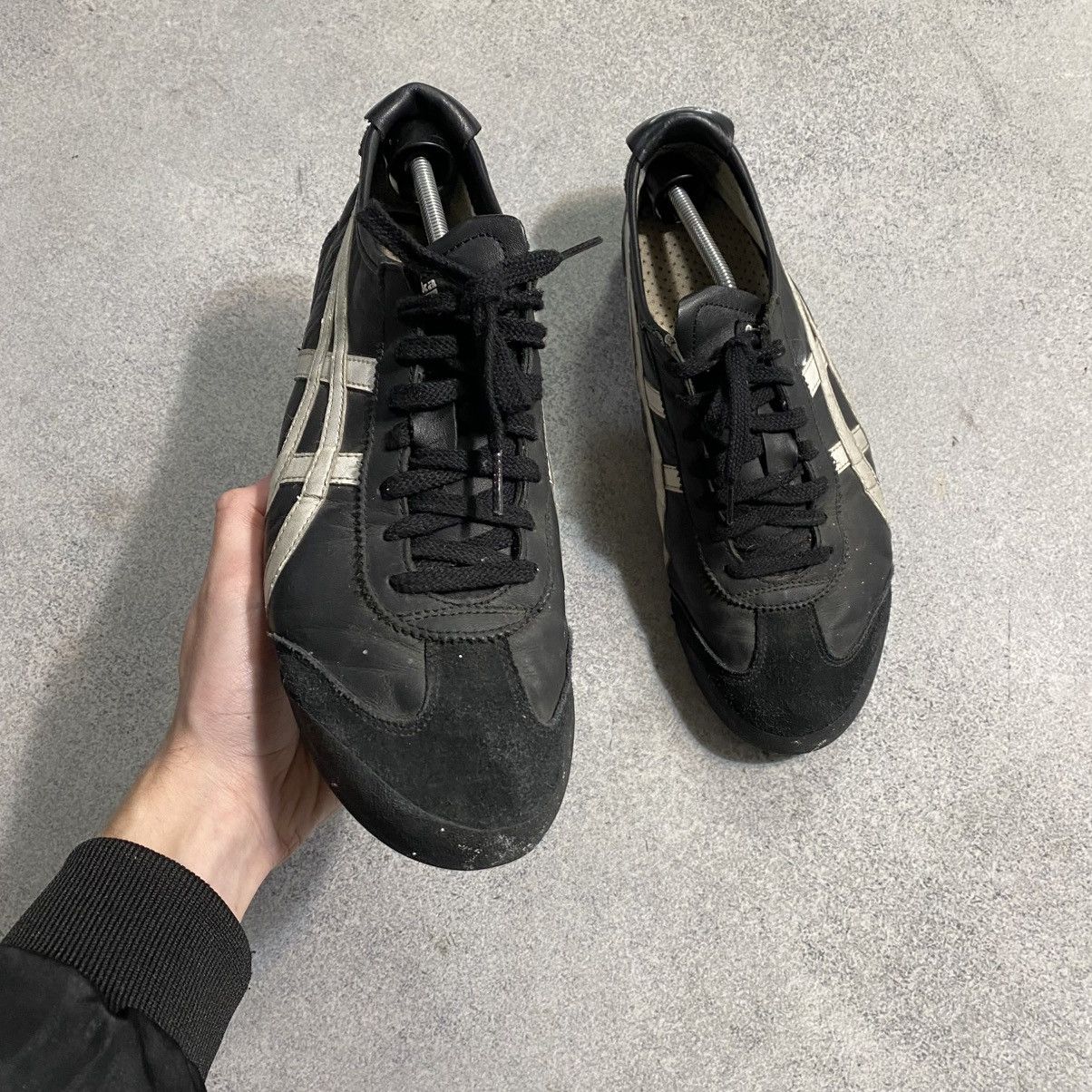 Asics RARE Vintage Asics Onitsuka Tiger Kill Bill Style Shoe Japan Size US 11 / EU 44 - 2 Thumbnail