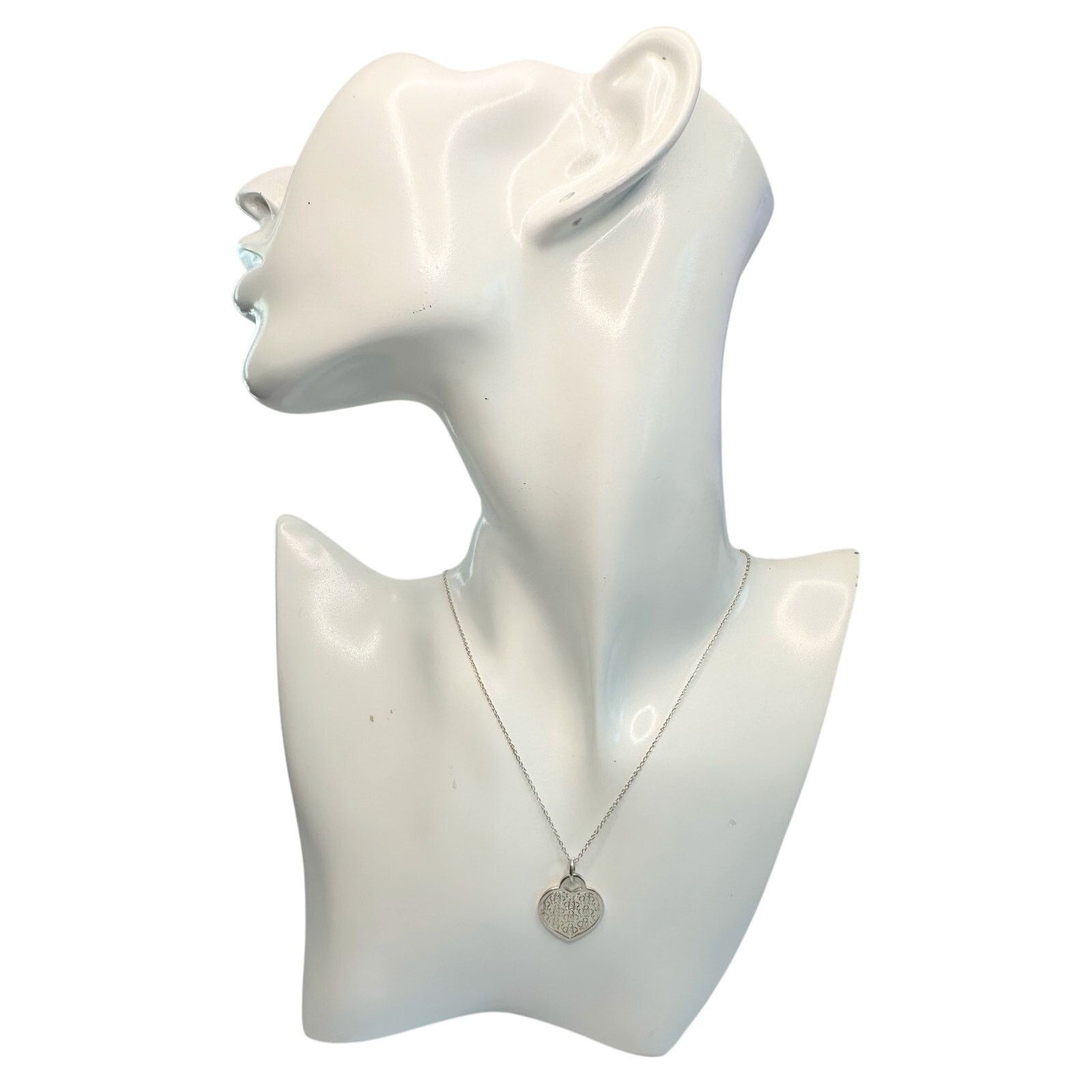 Tiffany & Co. Tiffany and Co "Go Women" 2016 Marathon Heart Necklace Size ONE SIZE - 14 Thumbnail