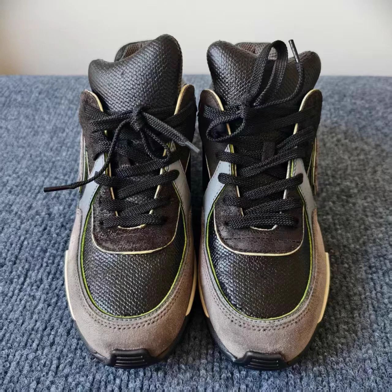 Chanel Chanel Classic CC Logo Black & Gray Sneakers Size US 5.5 / IT 35.5 - 2 Thumbnail