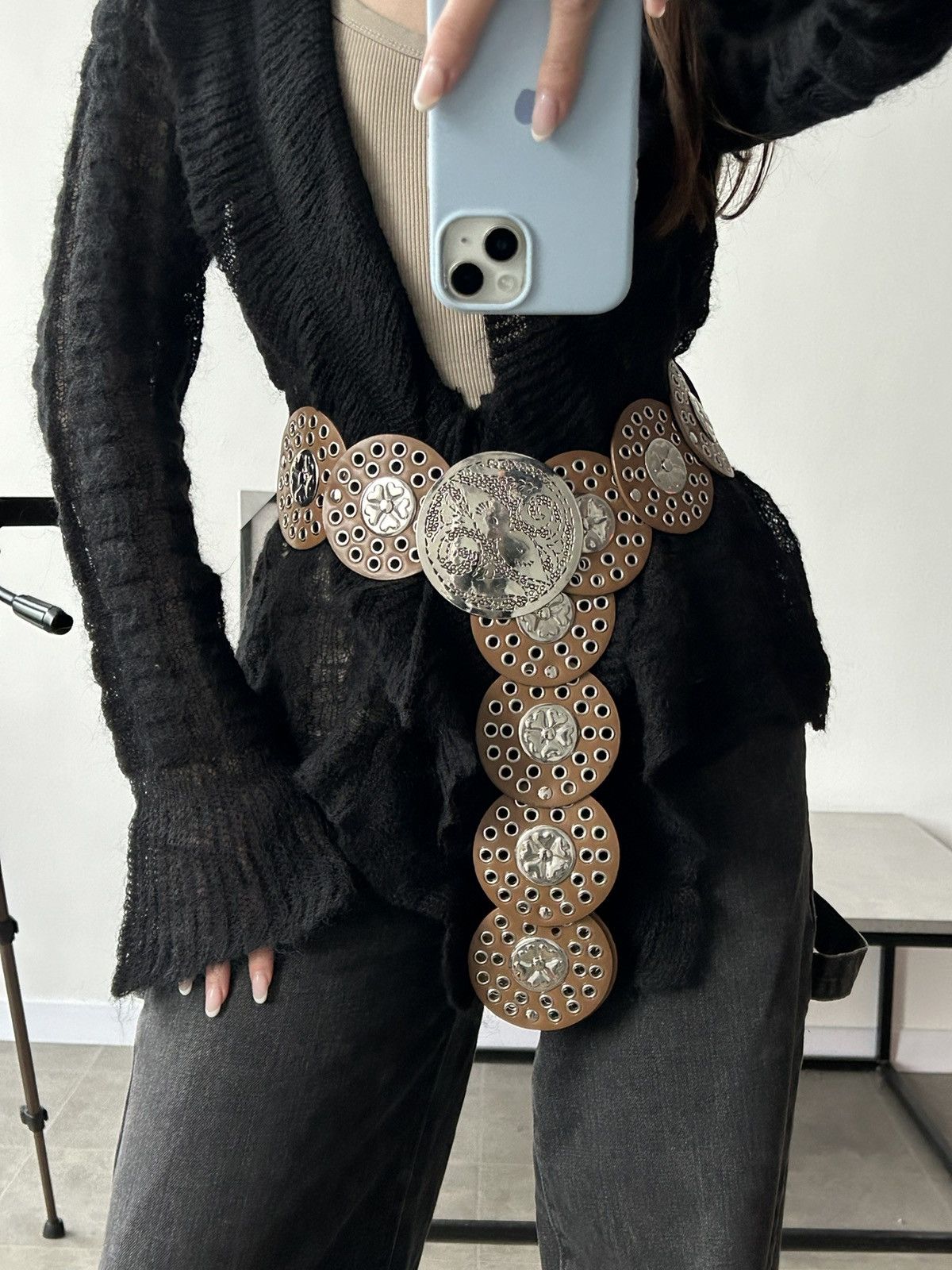 Vintage Two beautiful Vintage belts Size ONE SIZE - 3 Thumbnail
