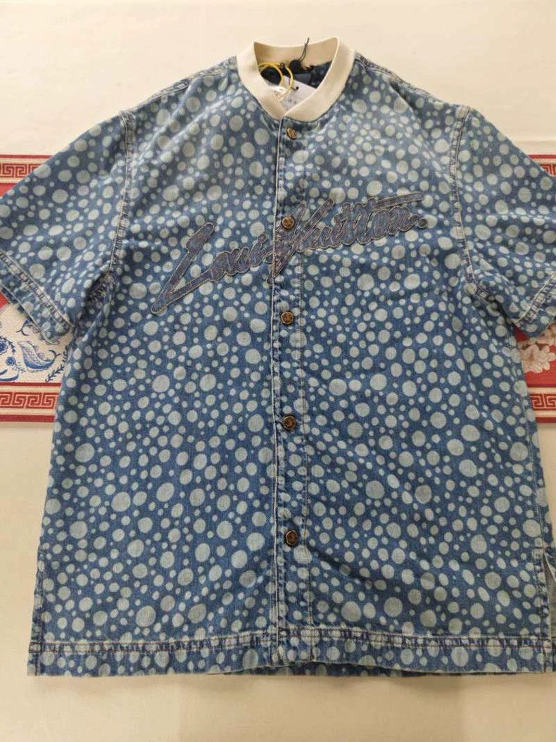 Louis Vuitton Louis Vuitton Short Sleeve Shirt Size US M / EU 48-50 / 2 - 1 Thumbnail