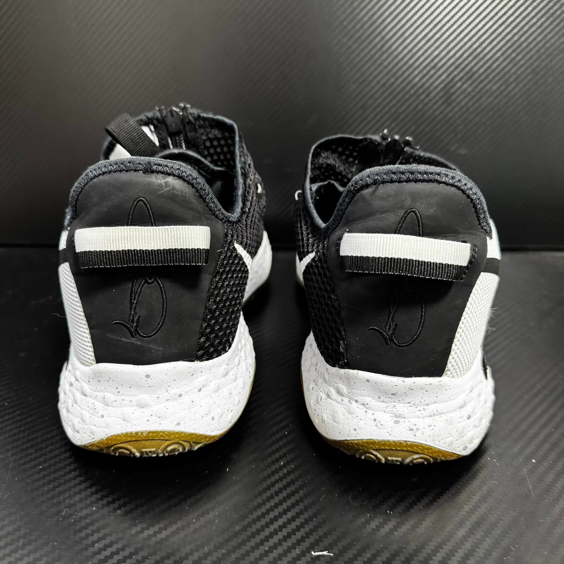 Nike Nike PG4 Q11 Size US 11 / EU 44 - 2 Thumbnail