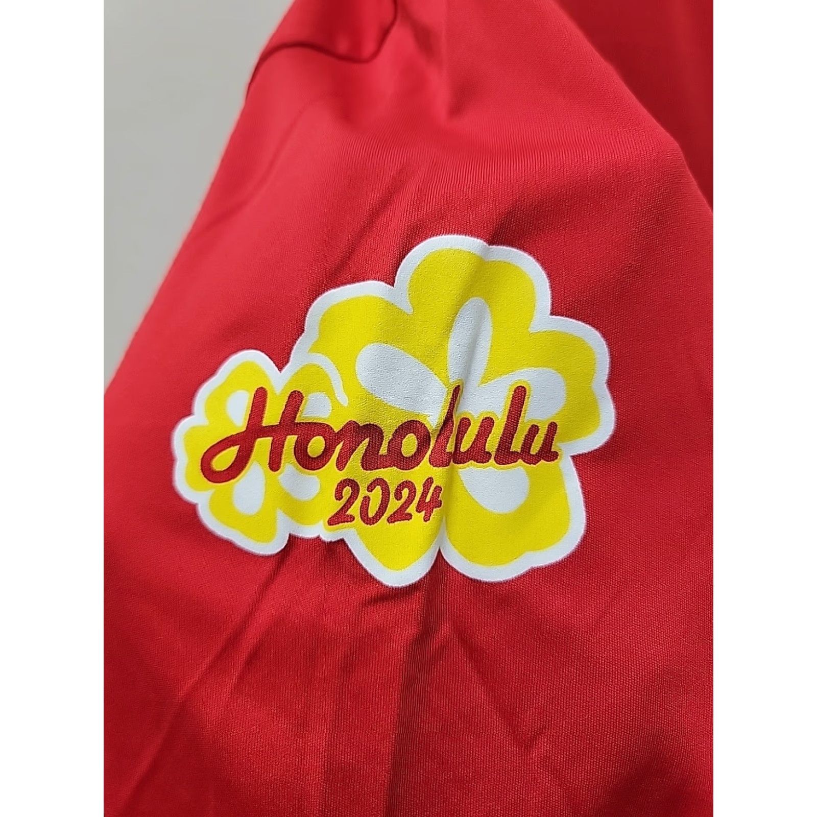 Vintage POKEMON STAFF T-SHIRT World Championship 2024 Honolulu Mens XL Graphic Print Red Anime Pikachu T-Shirt Kid/Adult? Size US XL / EU 56 / 4 - 4 Thumbnail