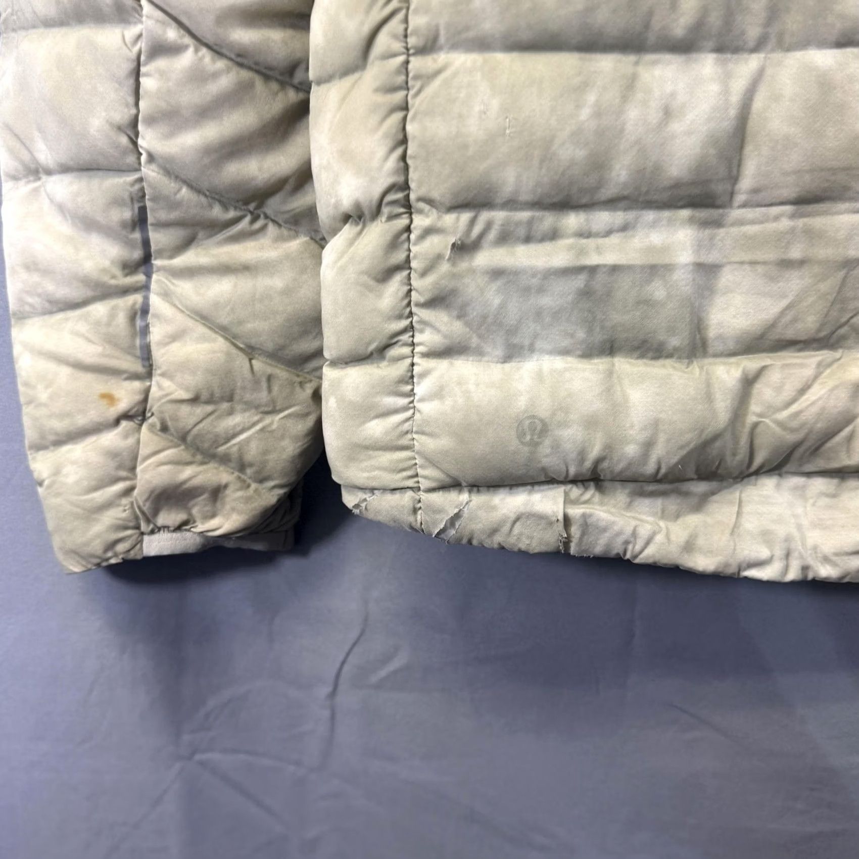 Lululemon VINTAGE? No. Size S / US 4 / IT 40 - 3 Thumbnail