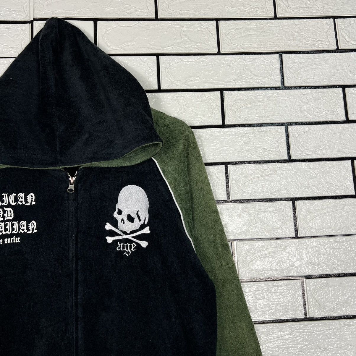 Vintage AMERICAN AND HAWAIIAN Hard Core Surfer Hoodies #4108-C187 Size US L / EU 52-54 / 3 - 8 Thumbnail