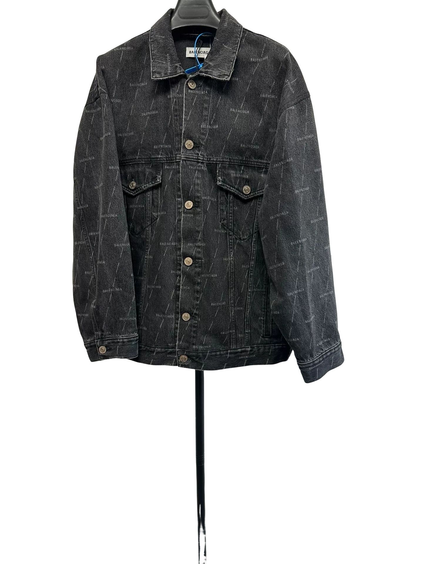 Balenciaga Balenciaga Logo All-Over Print Denim Jacket XS Size US XS / EU 42 / 0 - 1 Thumbnail