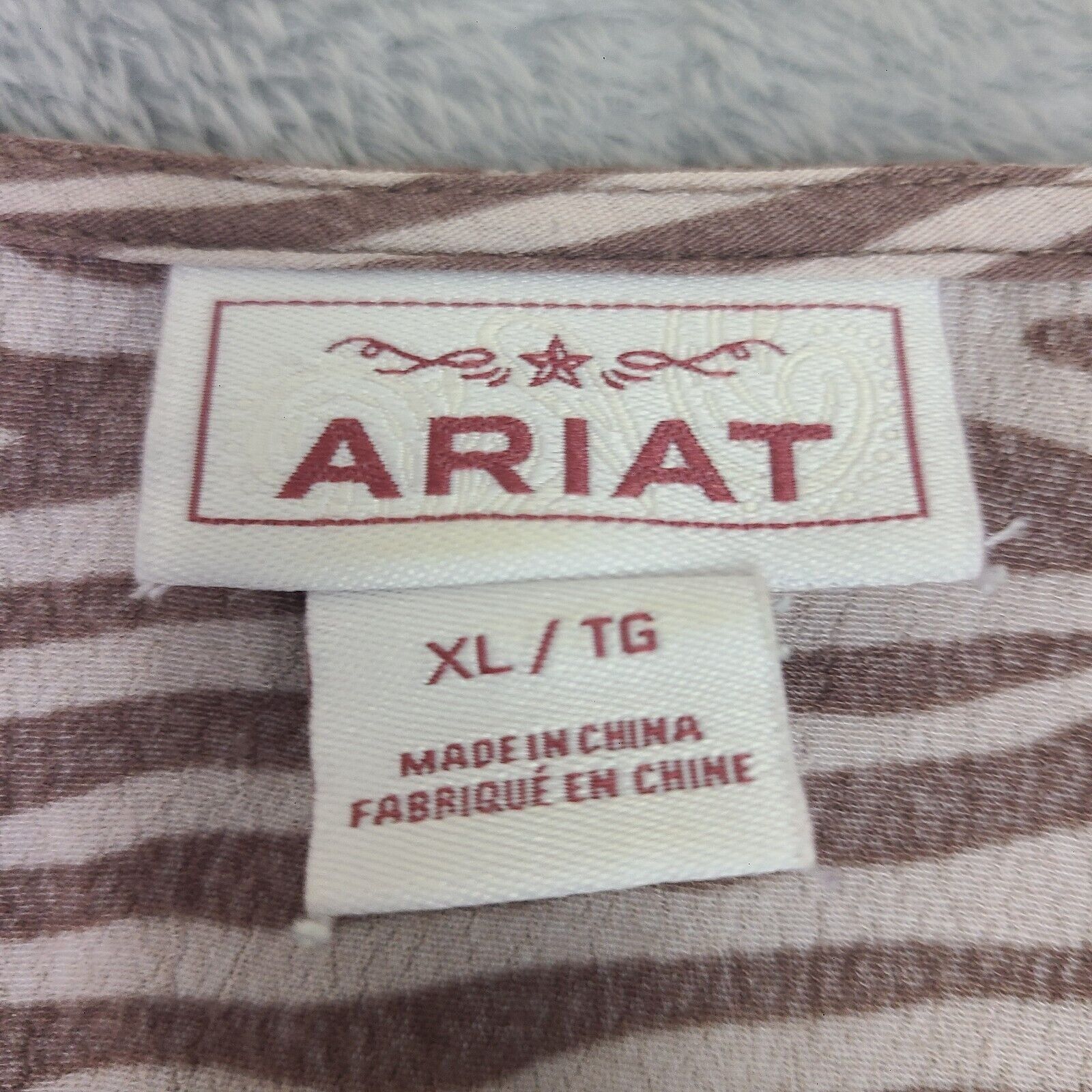 Ariat Ariat Top Women’s X-Large Short Sleeve Tiger Stripe Lace Hem Size XL / US 12-14 / IT 48-50 - 4 Thumbnail