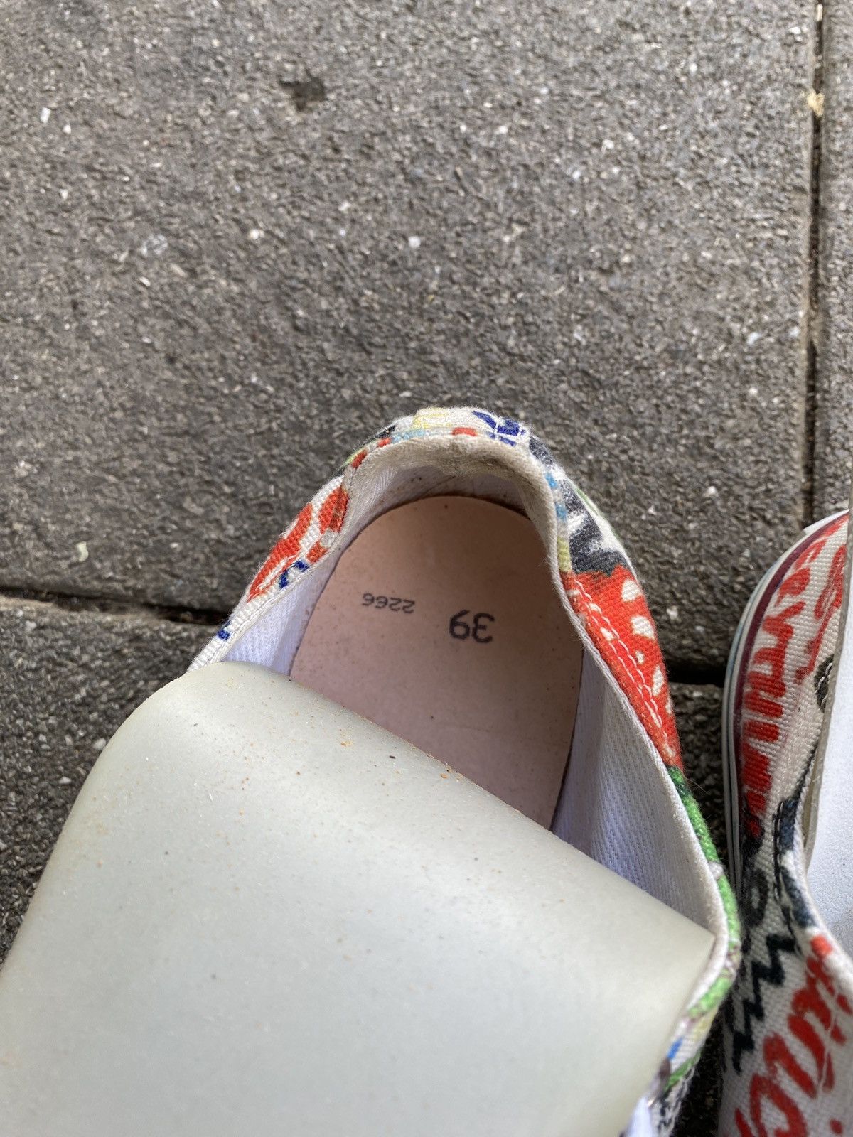 Vetements Vetements Graffiti Low Size US 6.5 / EU 39-40 - 8 Thumbnail