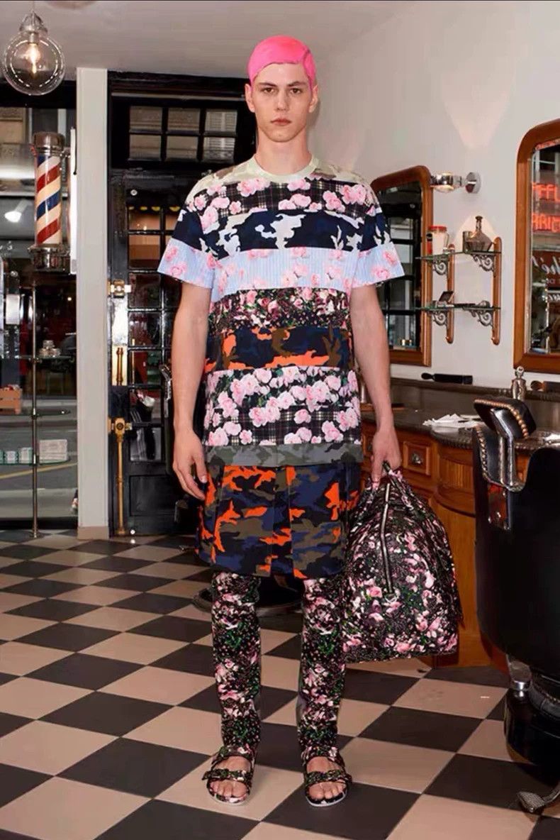 Givenchy Givenchy Camouflage Floral Patchwork Short Sleeve Size US XXS / EU 40 - 6 Thumbnail