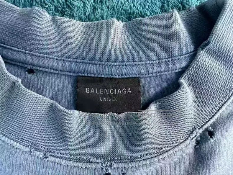 Balenciaga Balenciaga Tape Printed Short Sleeve T-Shirt in Blue Size US M / EU 48-50 / 2 - 4 Thumbnail
