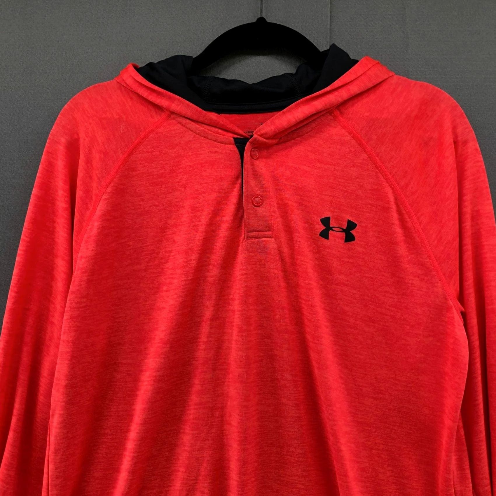 Under Armour Under Armour Pullover Mens S Heatgear Hooded Long Sleeve T-Shirt Red Moisture Wicking Fitness Shirt Hinged Closure Hooded Breathable Gym & Training Size US S / EU 44-46 / 1 - 3 Thumbnail