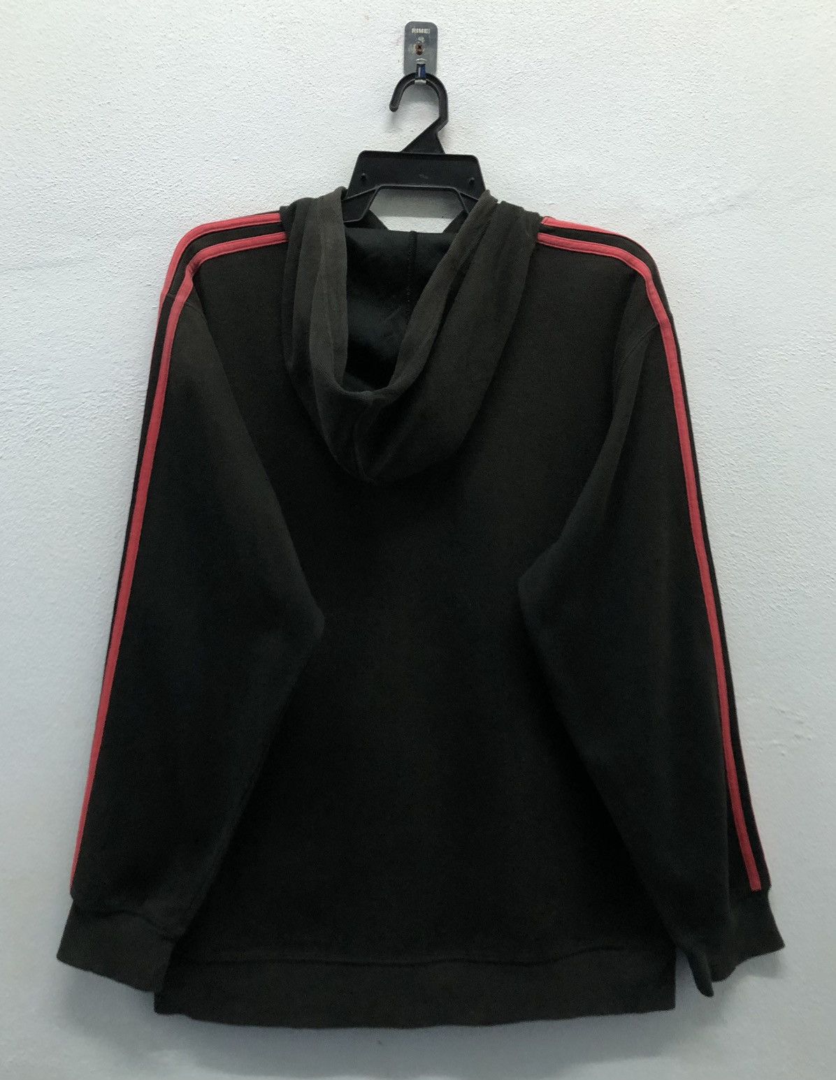 Adidas Adidas NBA Climawarm Hoodie – Black with Red Stripes Size US L / EU 52-54 / 3 - 2 Thumbnail