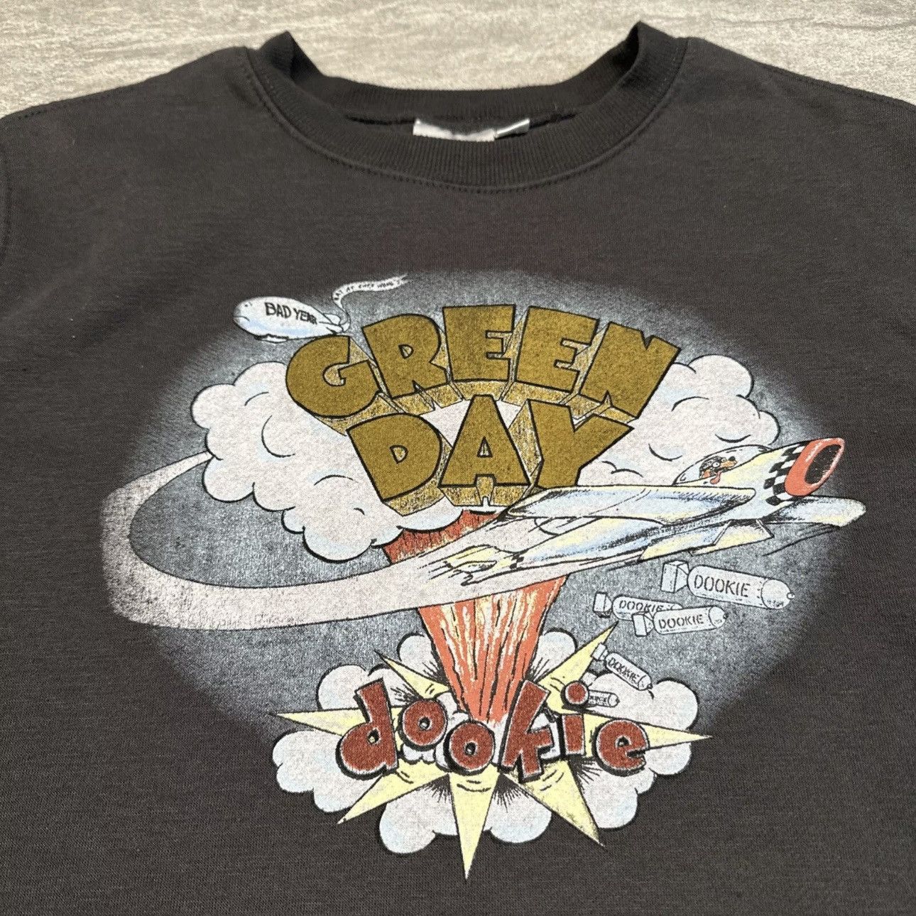 Band Tees Green Day Dookie Crewneck Sweatshirt Adult Music Album Rock Size US M / EU 48-50 / 2 - 2 Thumbnail