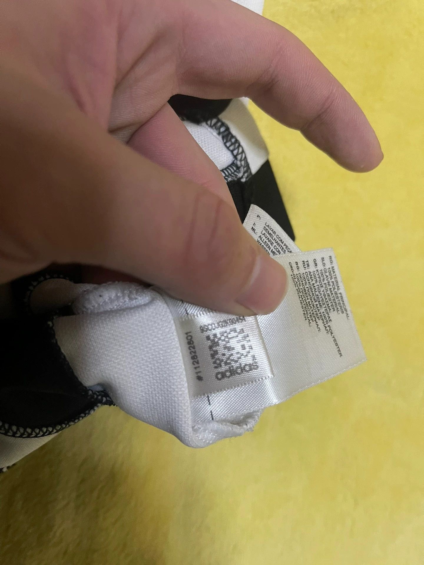 Palace Palace x Adidas Black White Panda Big Triangle Jersey M Size US M / EU 48-50 / 2 - 8 Thumbnail