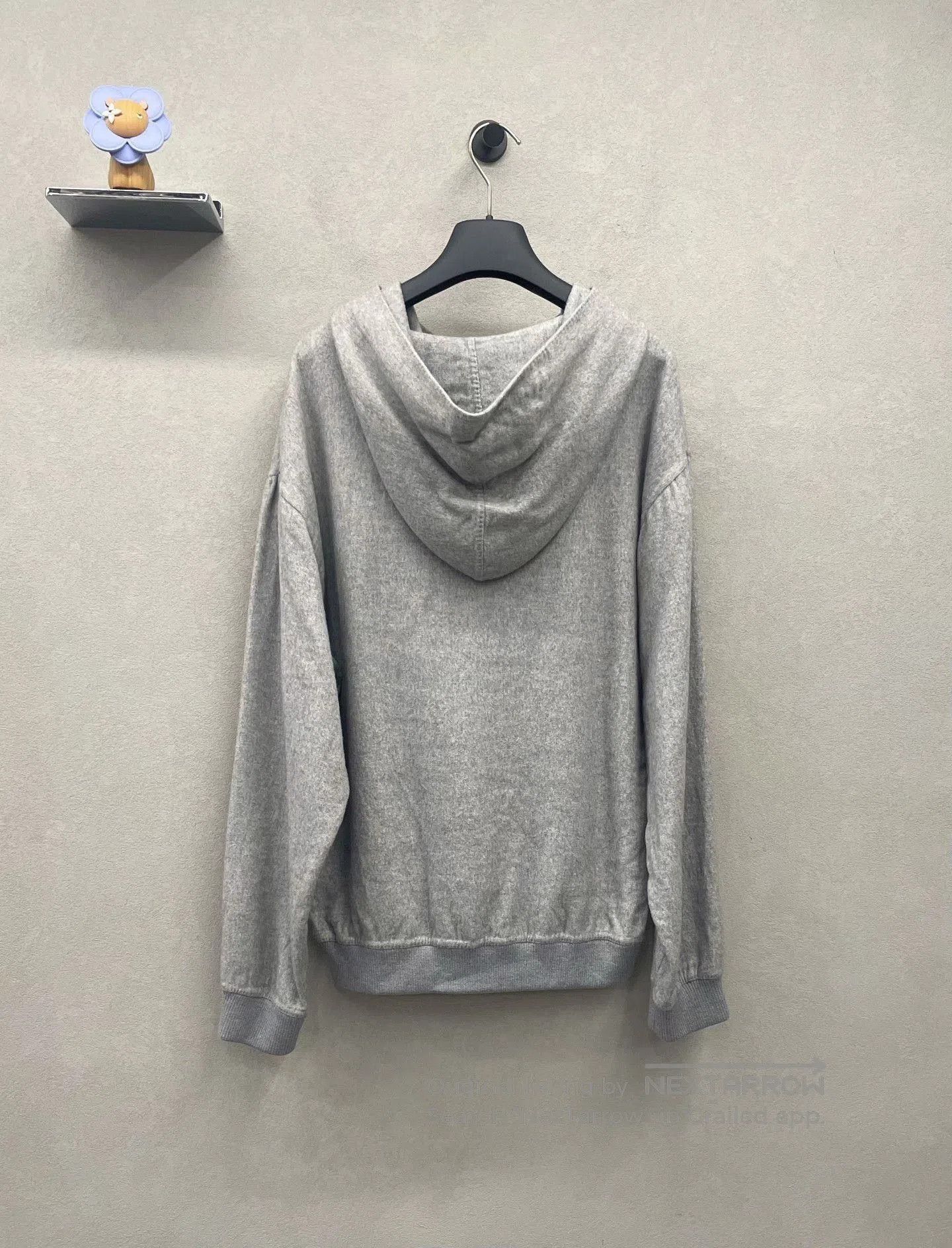 Louis Vuitton LV Gray Cashmere Hoodie. Size US L / EU 52-54 / 3 - 2 Thumbnail