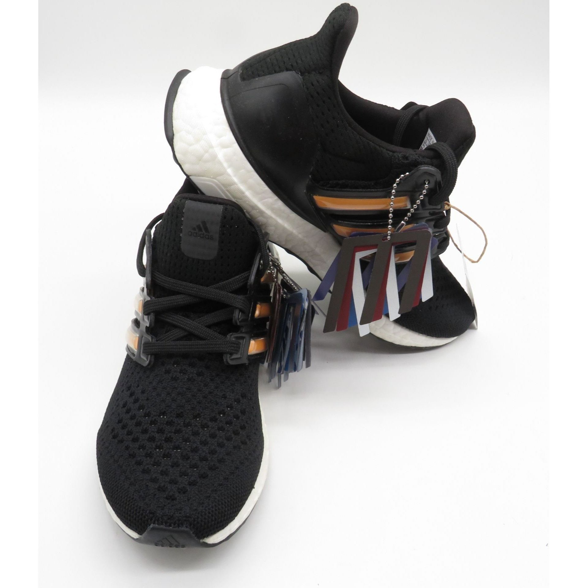 Adidas Adidas Ultraboost Adicolor 1.0 Black Running Shoes 3.5 Men 4 Size US 4.5 / IT 34.5 - 7 Thumbnail