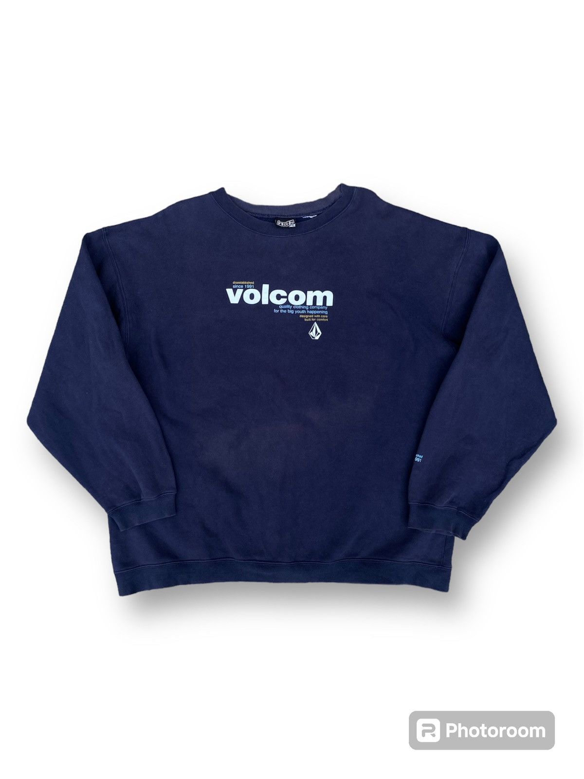 image of Vintage Volcom Skateboard Oversized Sweatshirt. C9 in Blueblack, Men's (Size XL)