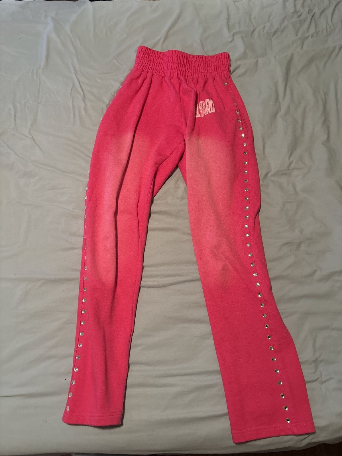Streetwear Pink Yellyard Sweatpants M Size US 32 / EU 48 - 1 Thumbnail