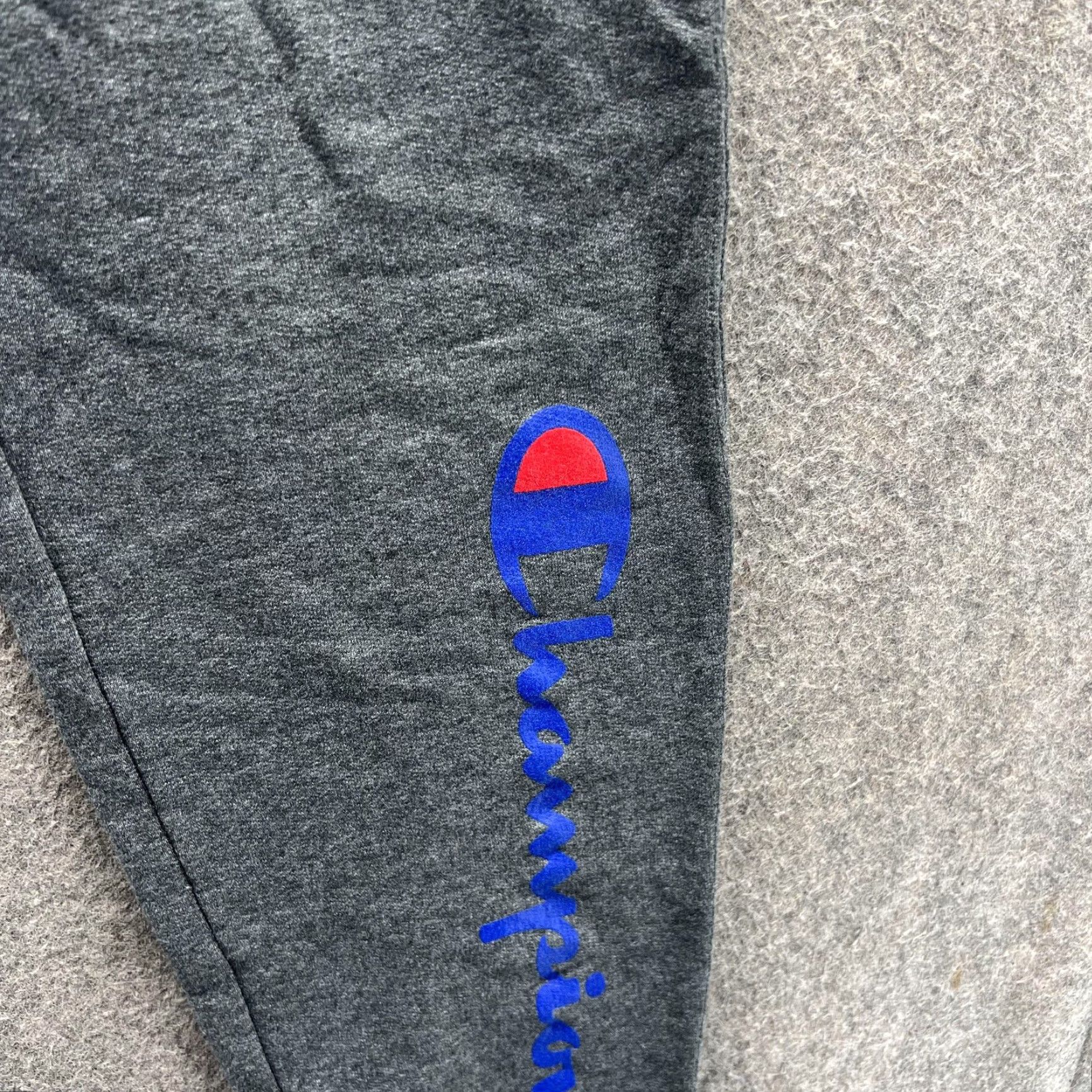Champion Champion Sweatpants Mens Small Gray Fleece Jogger Pants Logo Athletic Lounge Size US 29 - 7 Thumbnail