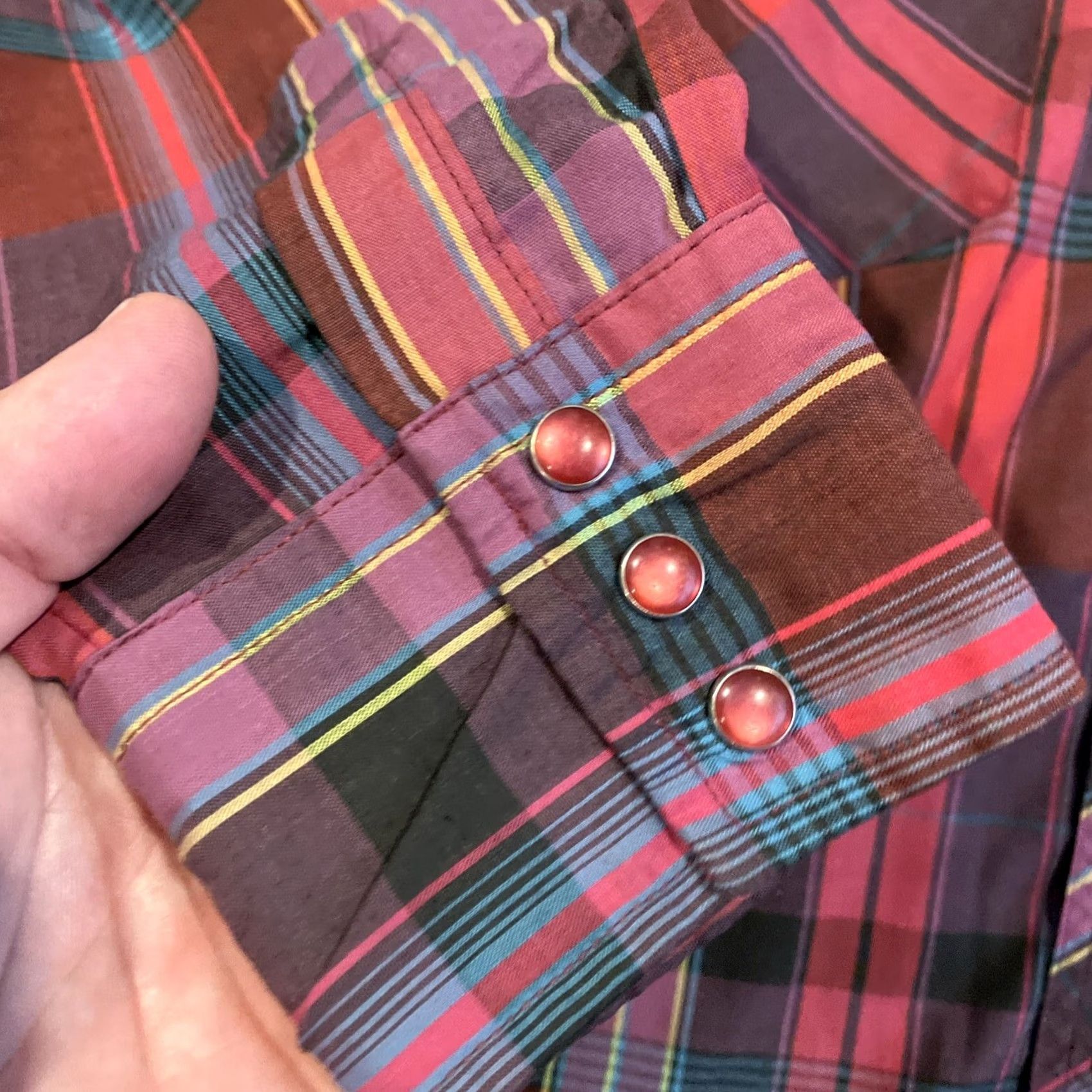Vintage VINTAGE Rustler Red Plaid Long Tails Long Sleeve Pearl Snap Shirt 15 32/33 Men Shirt Cowboy Western 80s 90s Size US M / EU 48-50 / 2 - 5 Thumbnail