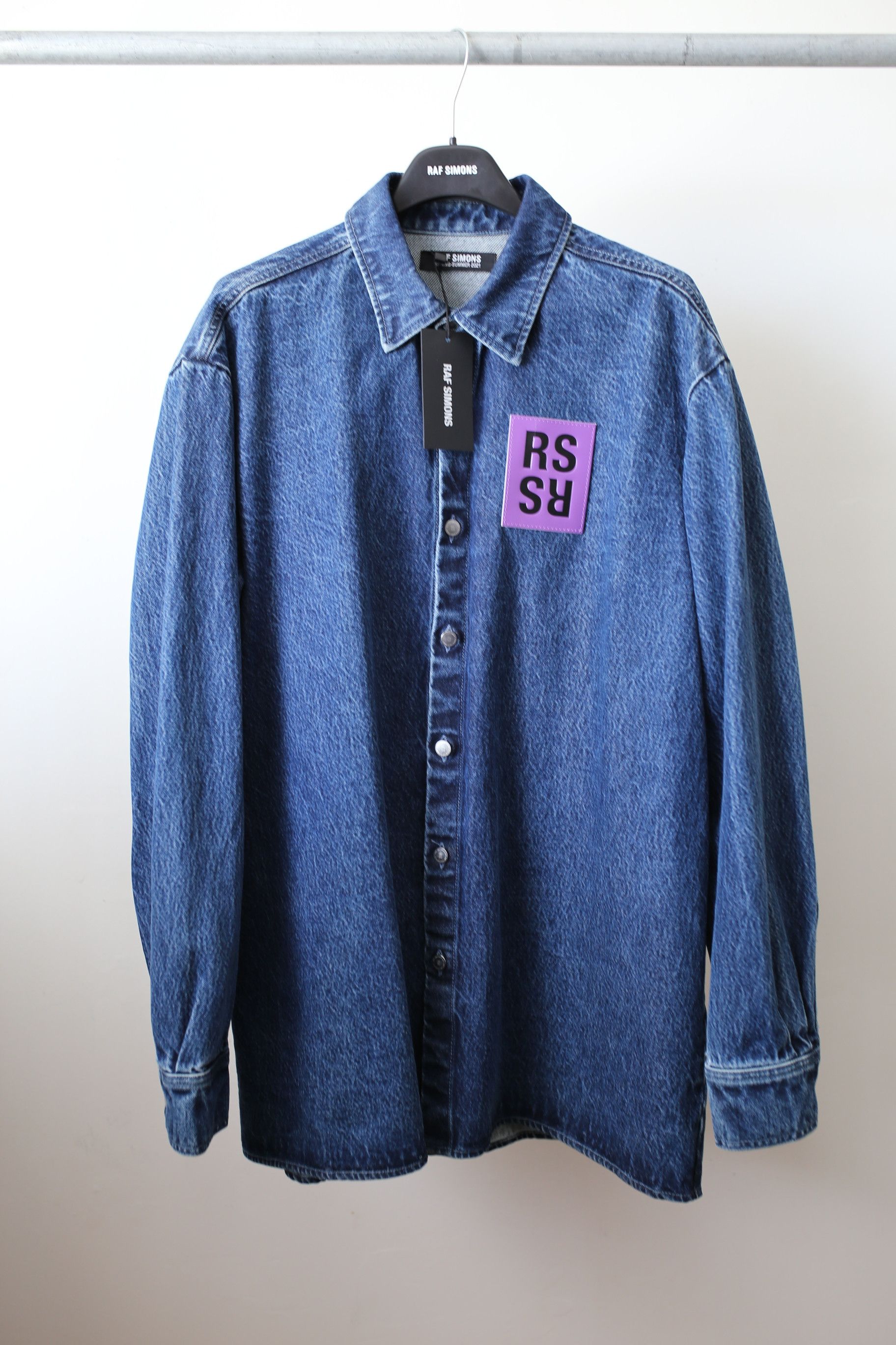 ラフシモンズ　STRAGHT FIT DENIM SHIRT ラフ シモンズ - RAF SIMONS | Straight fit denim shirt with