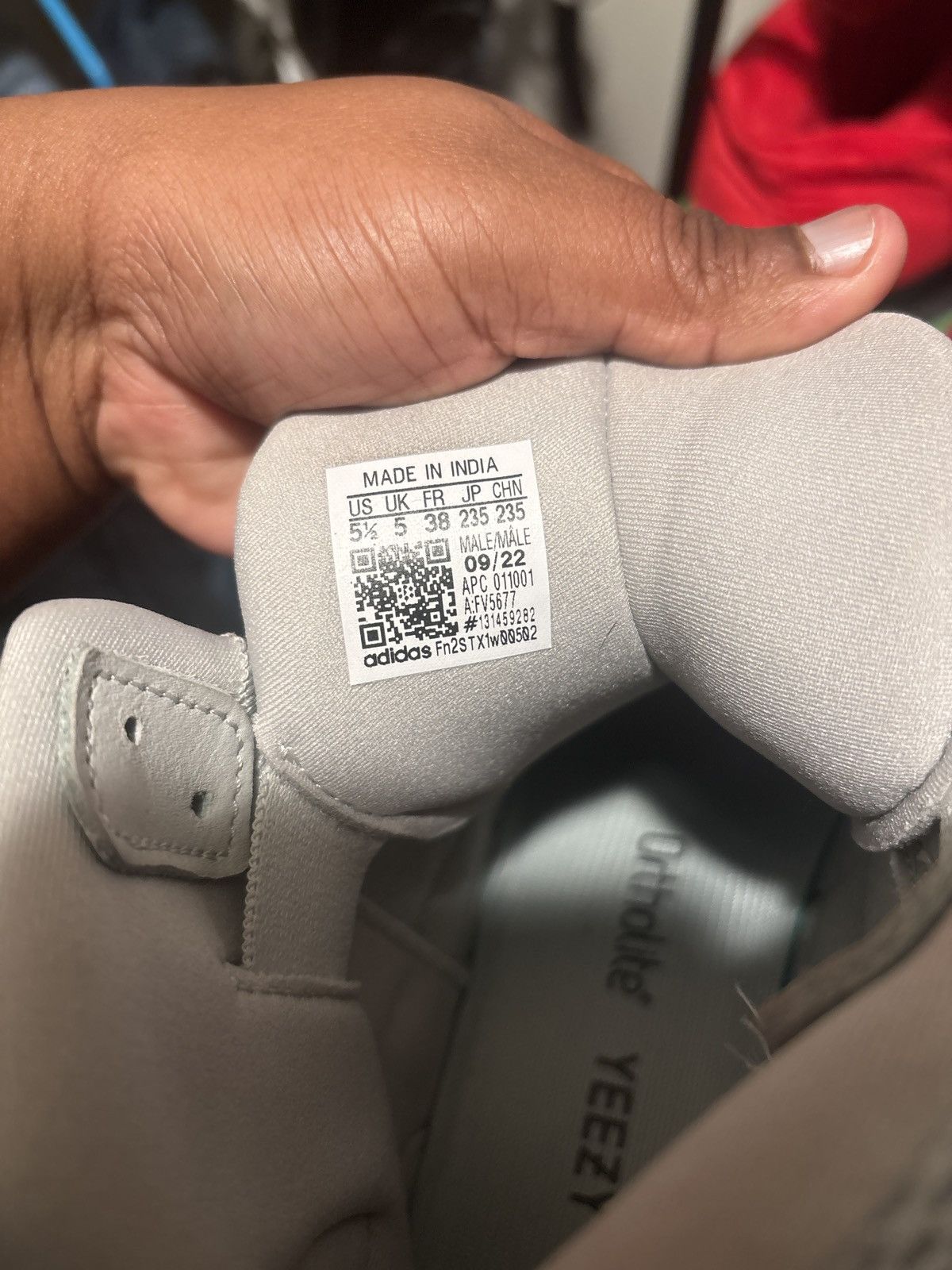 Yeezy Salt yeezy boots mens size 5.5 Size US 5.5 / EU 38 - 8 Thumbnail