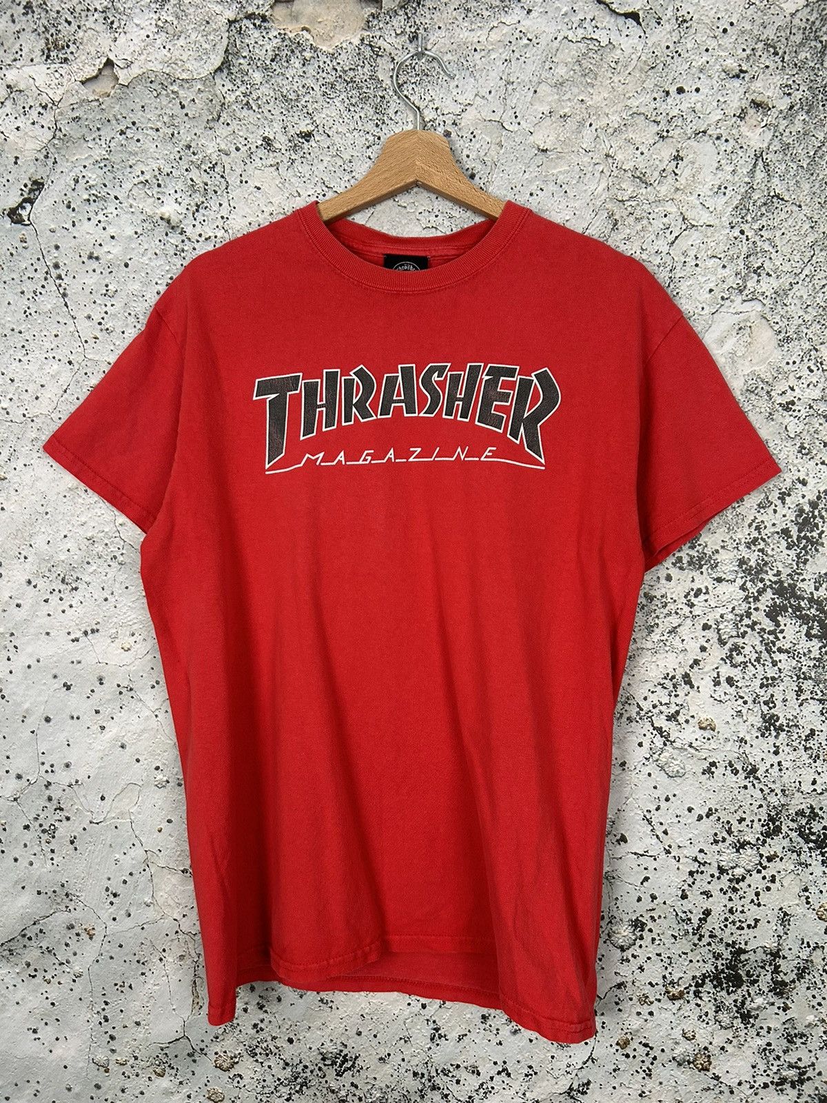 Thrasher Thrasher Skateboards Magazine Logo Tee Red Hype Skategang Size US M / EU 48-50 / 2 - 1 Thumbnail