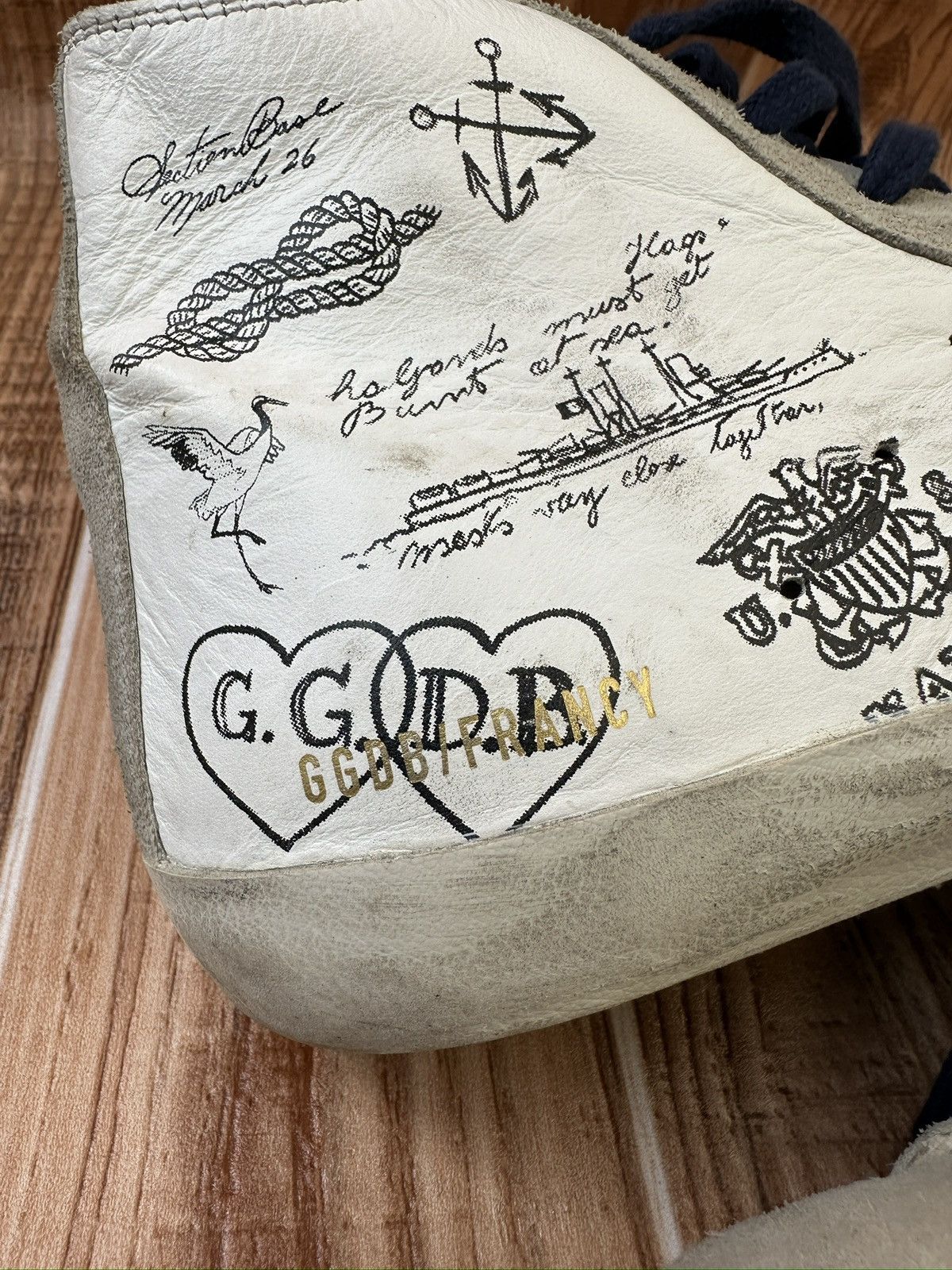 Golden Goose Golden Goose Francy Graffiti Print Leather Sneaks Size US 10 / EU 43 - 12 Thumbnail