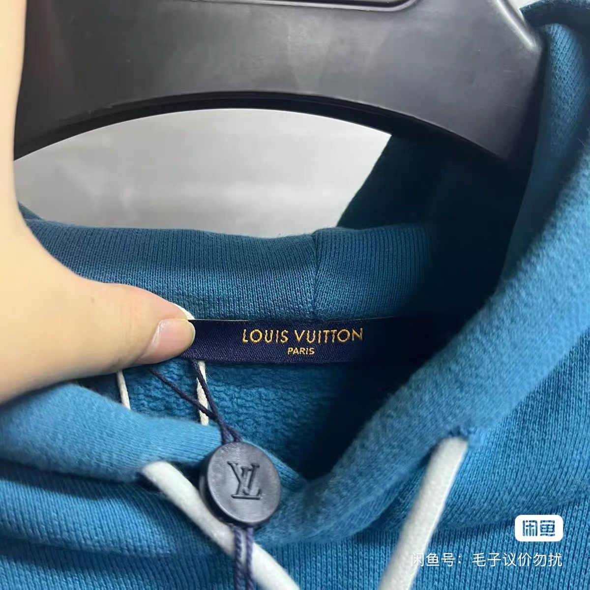 Louis Vuitton Louis vuitton blue tops Size US L / EU 52-54 / 3 - 4 Thumbnail