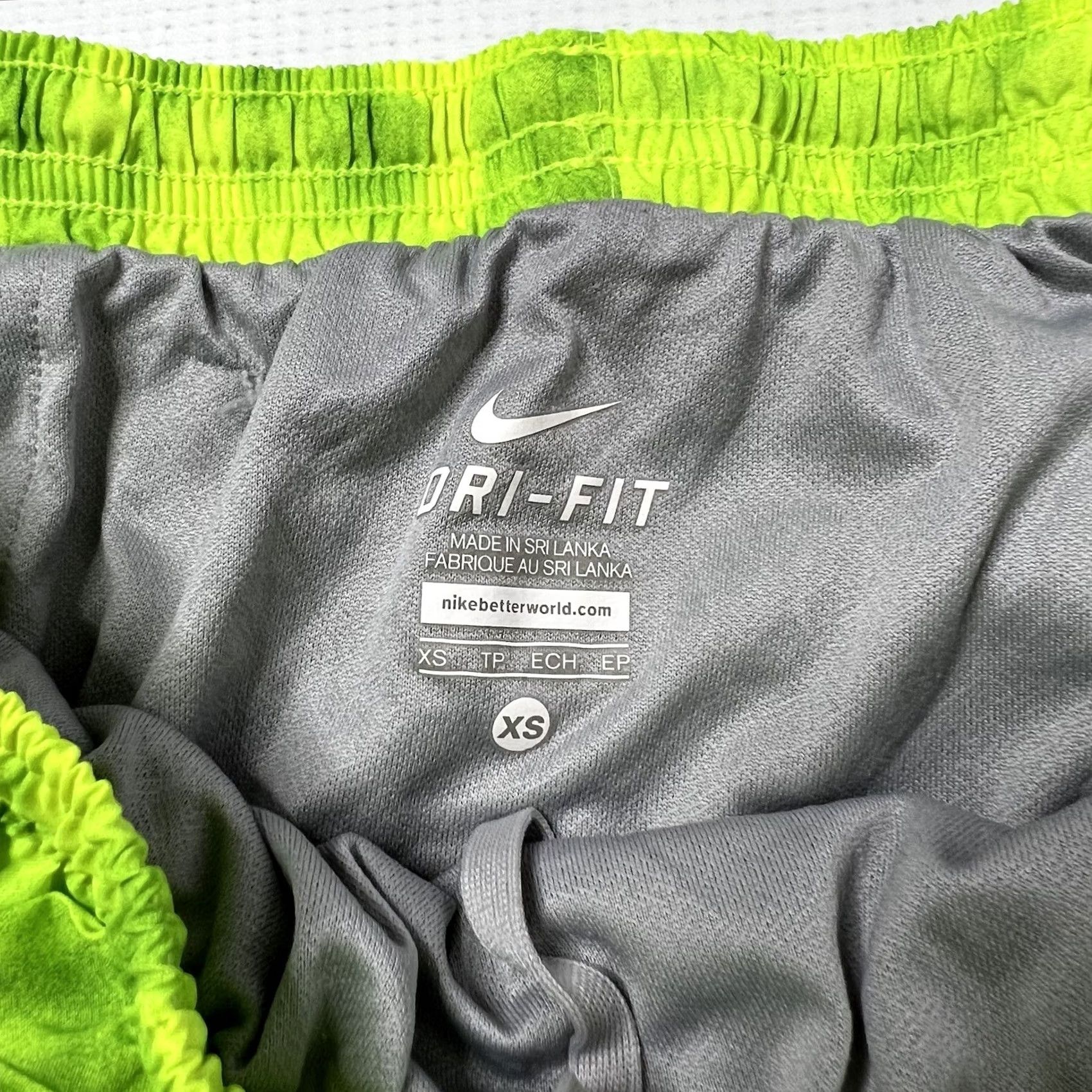 Nike Nike Dri Fit Tempo Running Shorts Womens XS Lined Green Yellow Nike Tempo Athletic Shirt? Size 26" / US 2 / IT 38 - 7 Thumbnail