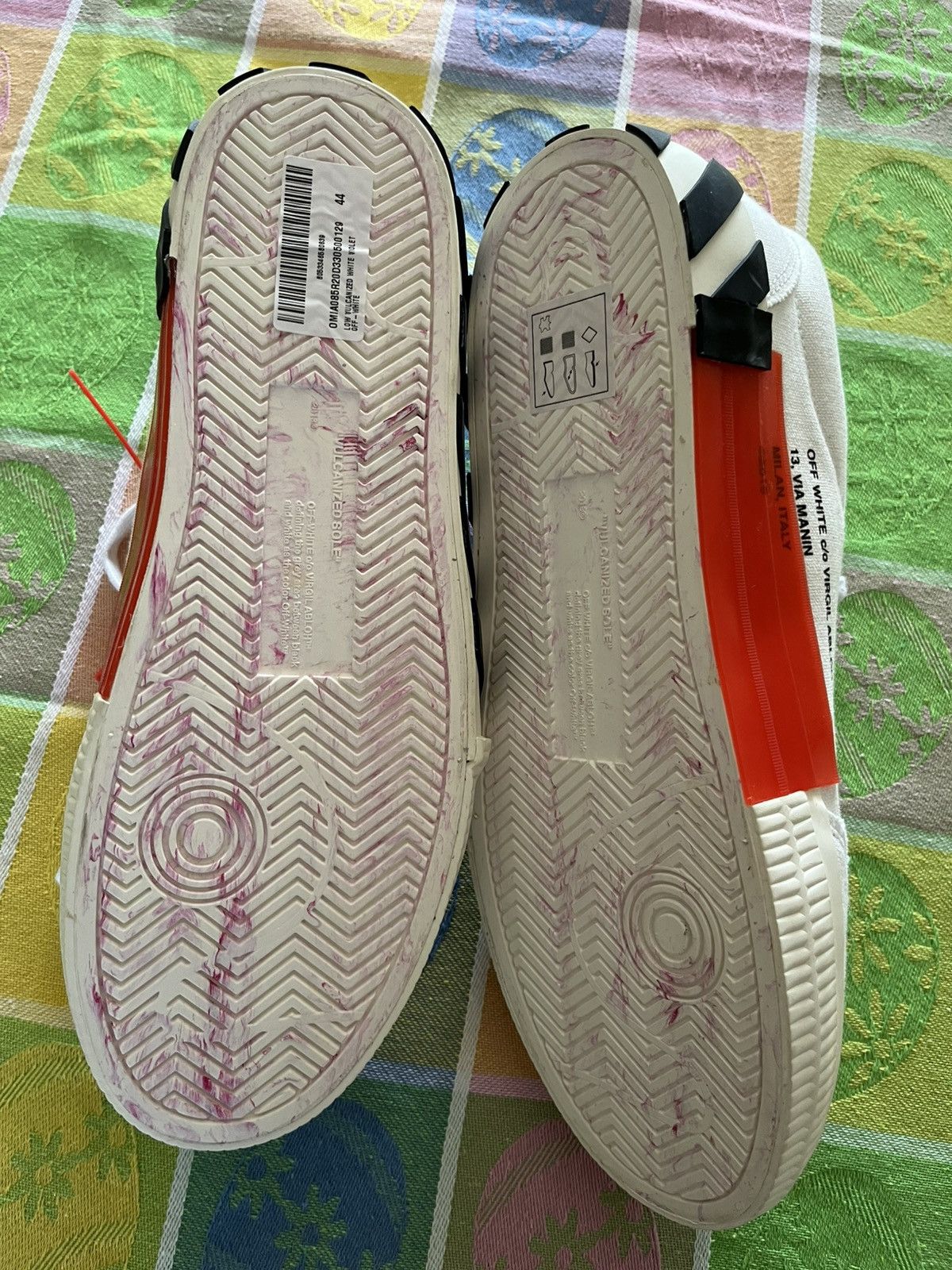 Off-White Off- White Vulcanized Canvas Sneaker white/violet Size US 10.5 / EU 43-44 - 4 Thumbnail