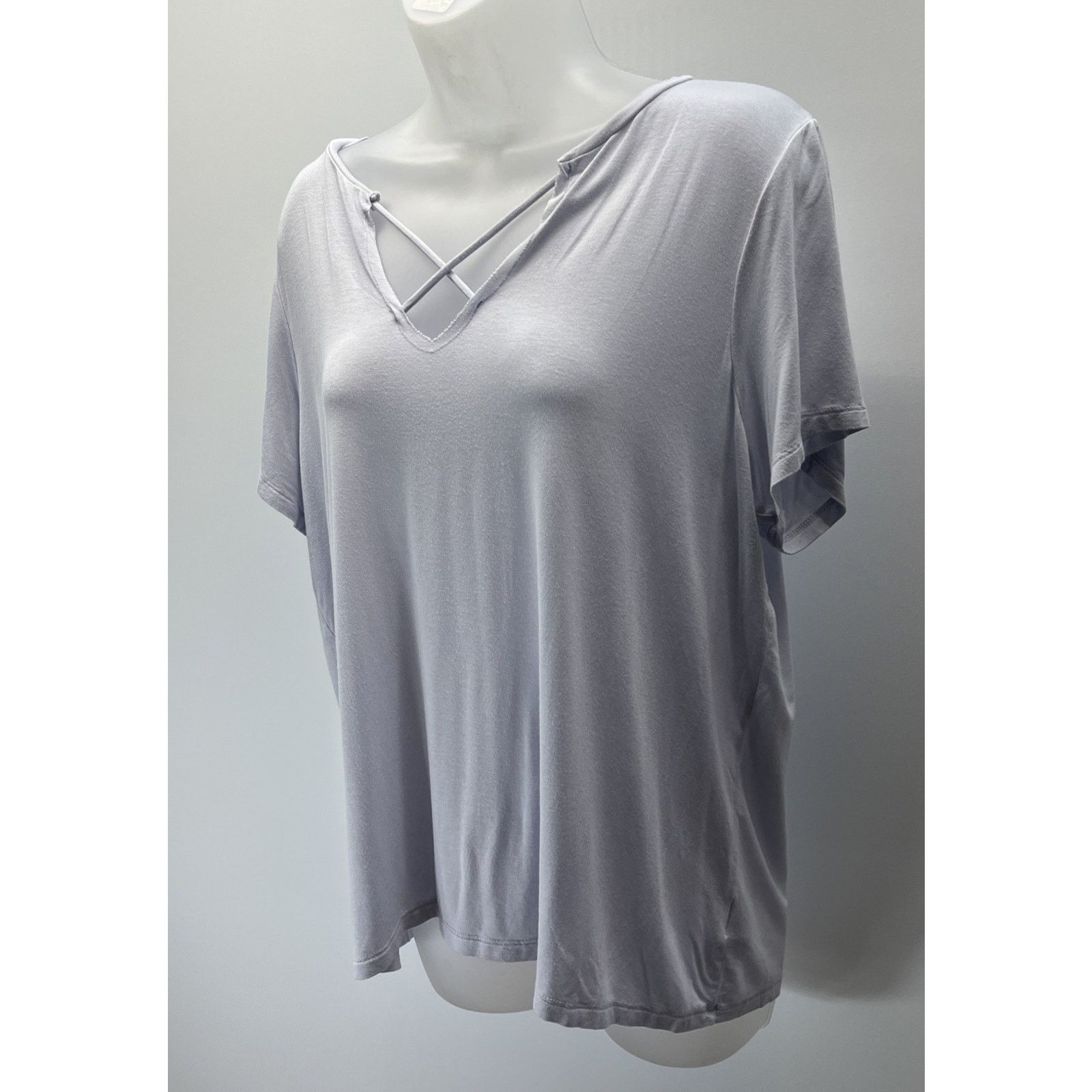 American Eagle Outfitters American Eagle Short Sleeve Blue Cross Neck Blouse Size XL Size XL / US 12-14 / IT 48-50 - 2 Thumbnail