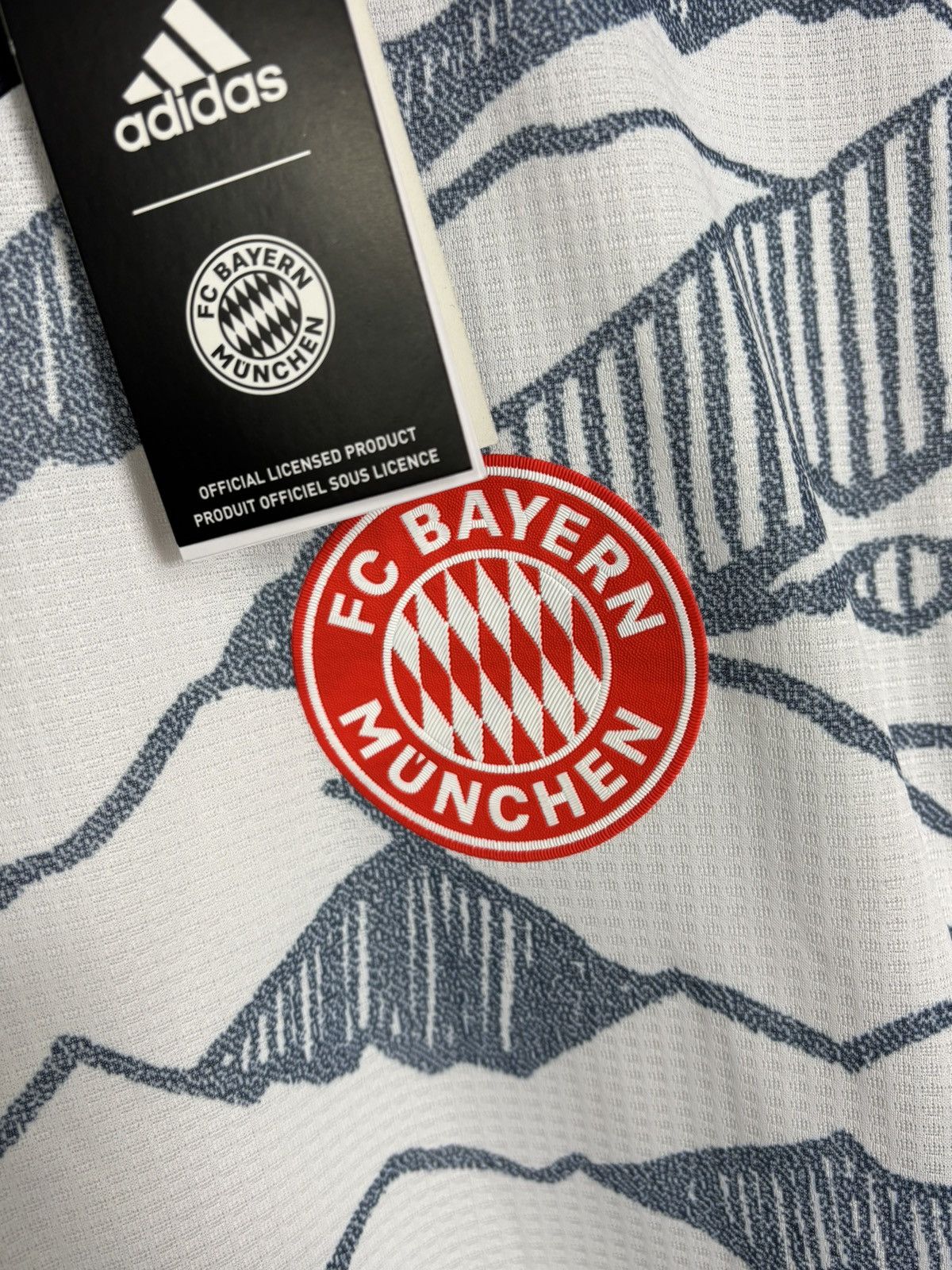 Adidas Bayern Munich 2021-2022 Away Player Issue Soccer Jersey Size US M / EU 48-50 / 2 - 5 Thumbnail