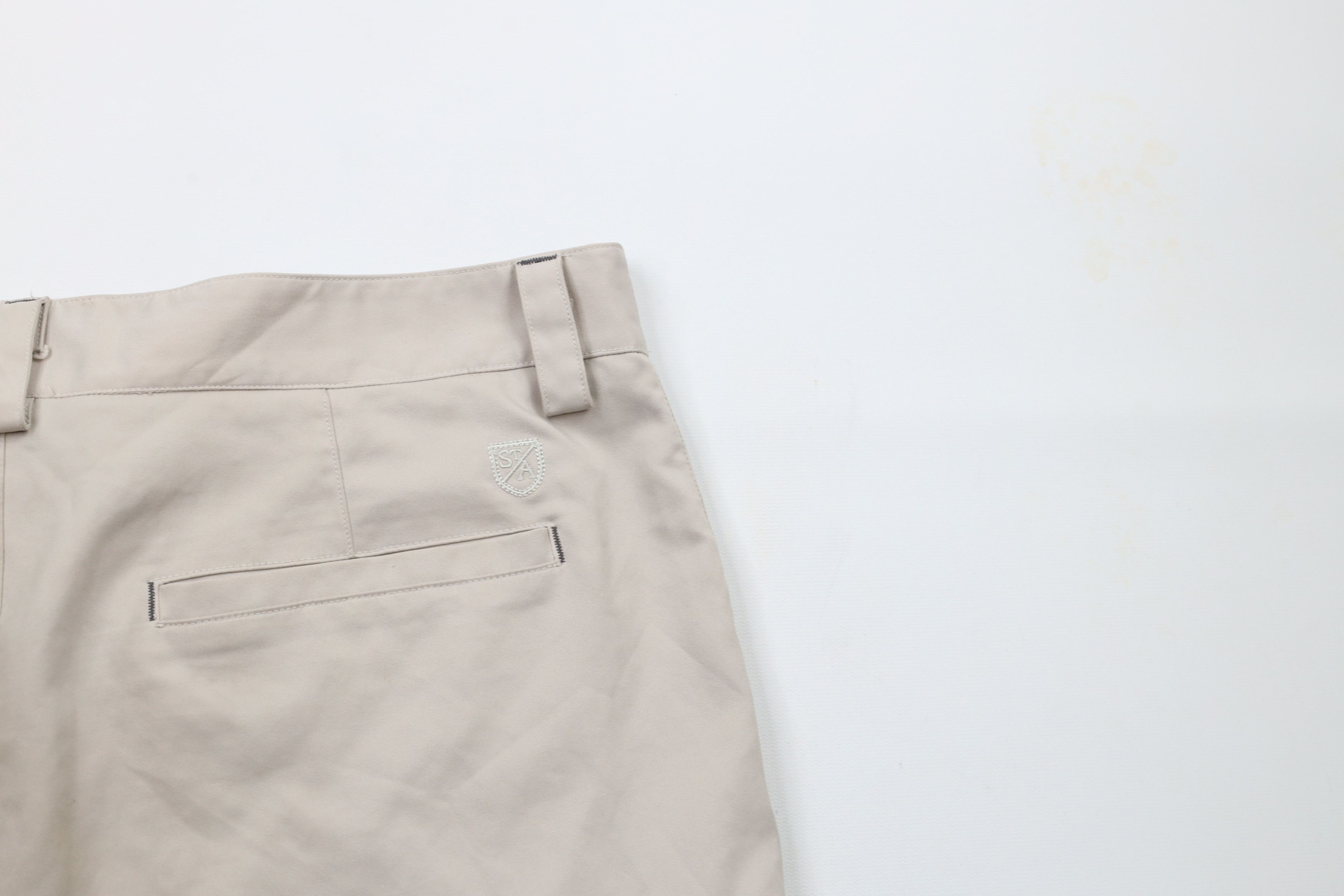 Vintage St Andrews of Scotland Course Golfing Chino Shorts Beige Size US 34 / EU 50 - 11 Thumbnail