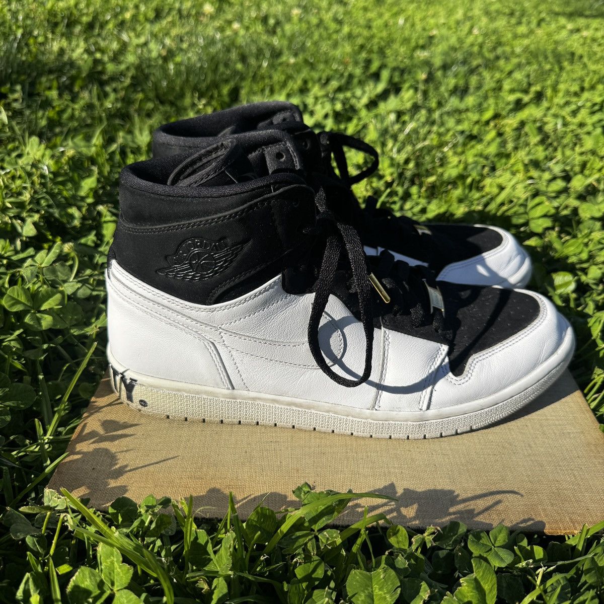 Nike Nike Air Jordan 1 Retro High Equality 2018 Black White SZ 11 Size US 11 / EU 44 - 3 Thumbnail