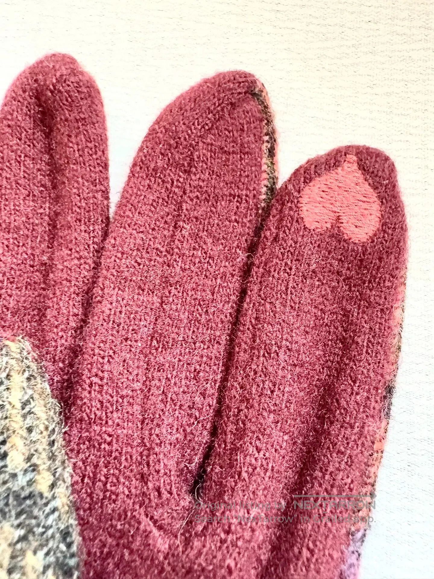 Vivienne Westwood Vivienne Westwood Saturn Gloves. Size ONE SIZE - 4 Thumbnail