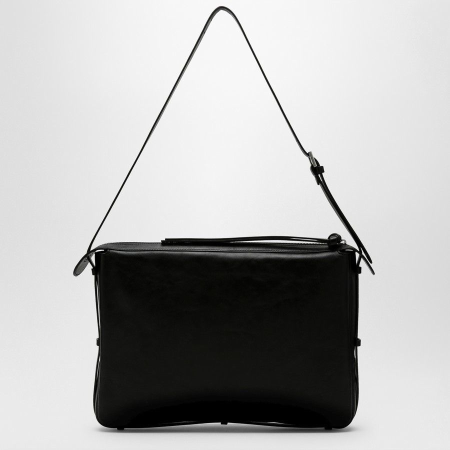 Fendi o1d2blof0824 Size: OS / Simply Fendi Large Leather Bag Size ONE SIZE - 2 Thumbnail