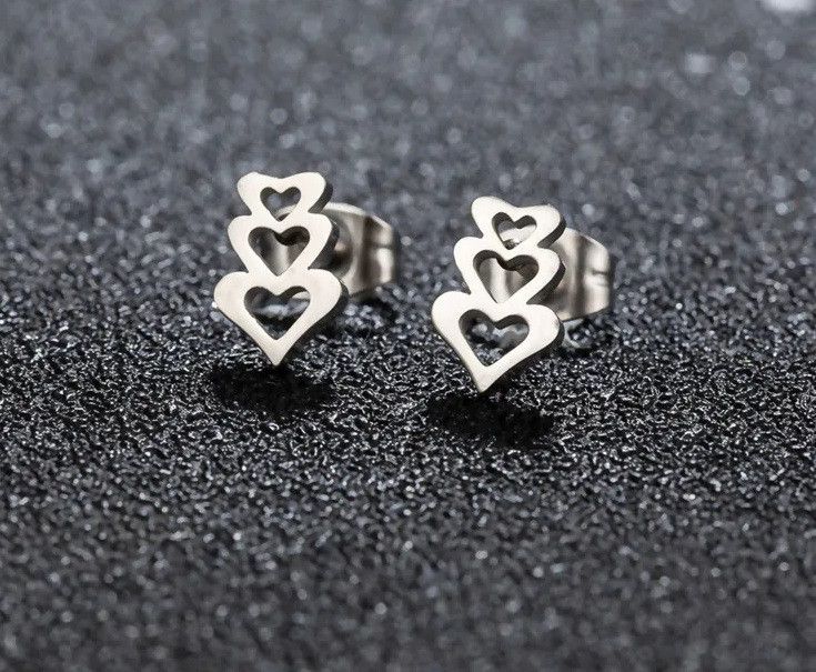 Jewelry Multiple Hearts Stud Earrings Charm Earring Gift Size ONE SIZE - 1 Thumbnail