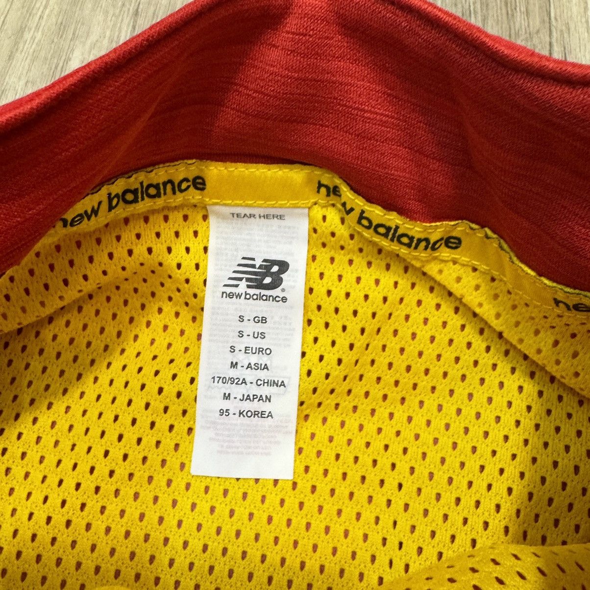New Balance Liverpool new balance training sweater (Bnwt) Size US S / EU 44-46 / 1 - 7 Thumbnail