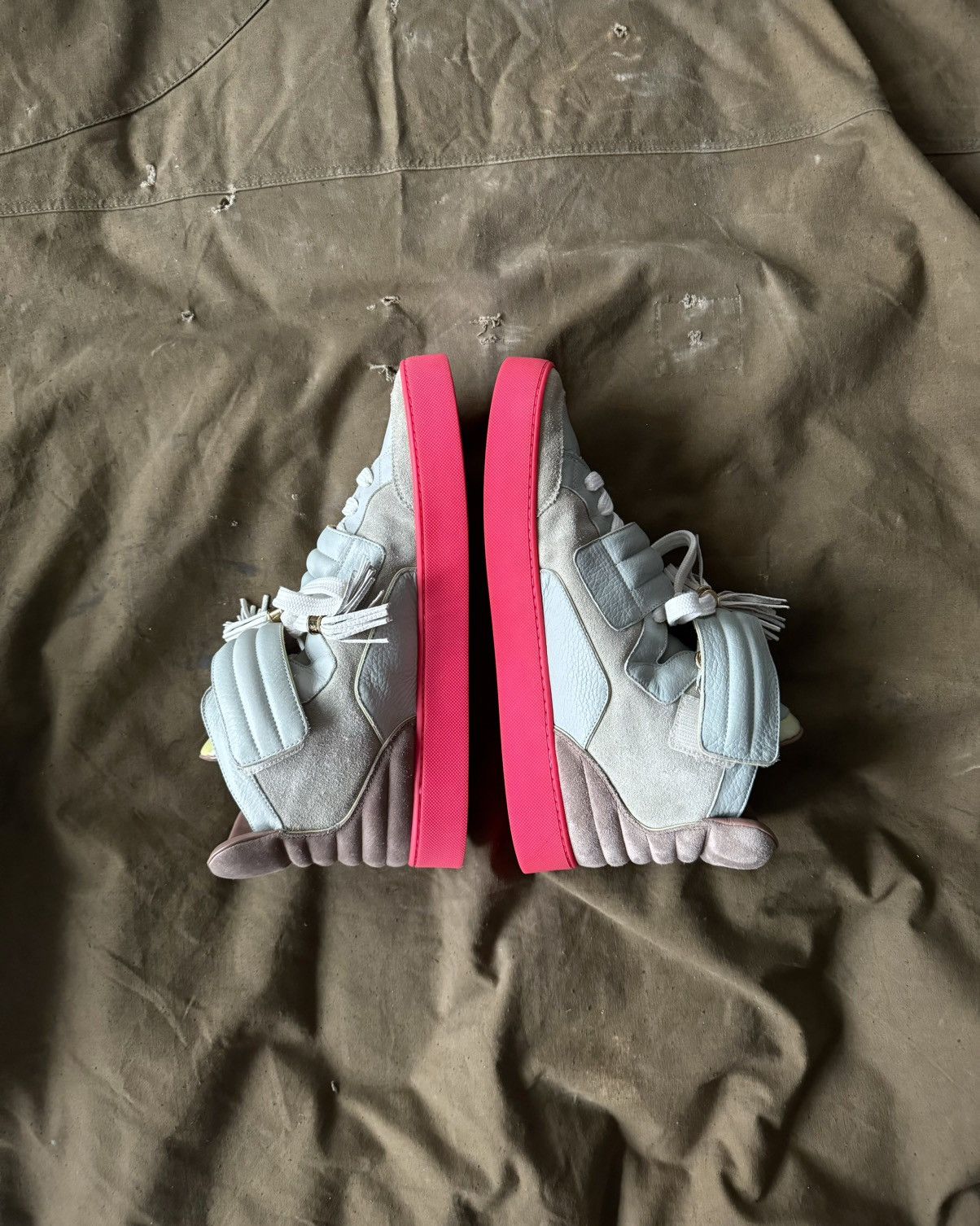Kanye West × Louis Vuitton Louis Vuitton By Kanye West Sneakers Size US 9.5 / EU 42-43 - 4 Thumbnail