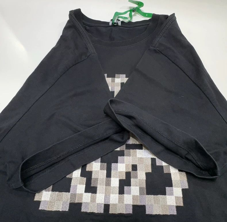 Loewe LOEWE Pixelated embroidery loose short sleeve T-shirt Size US L / EU 52-54 / 3 - 3 Thumbnail