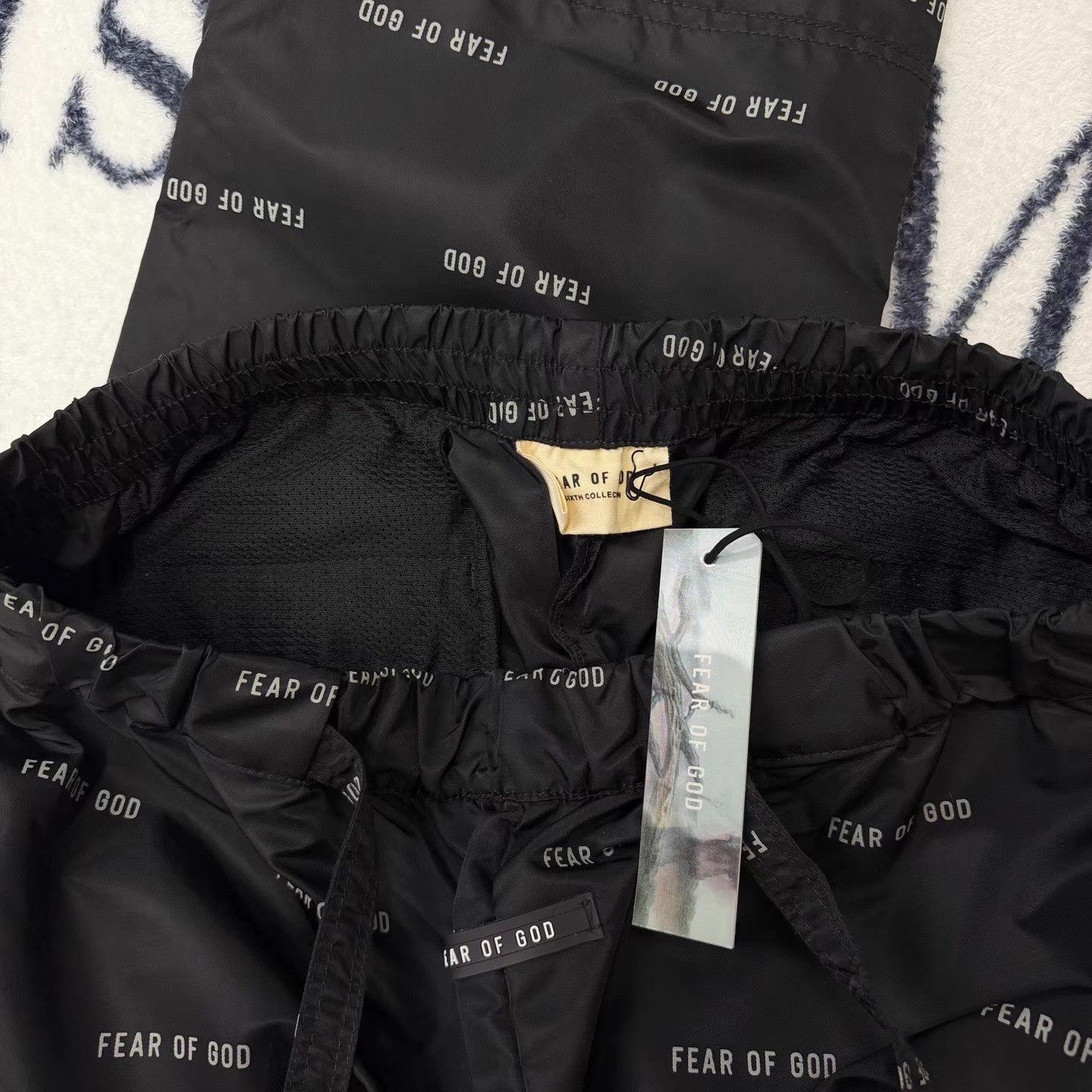 Fear of God FEAR OF GOD 6th Black Nylon Text Print Pants Q10 Size US 38 / EU 54 - 4 Thumbnail