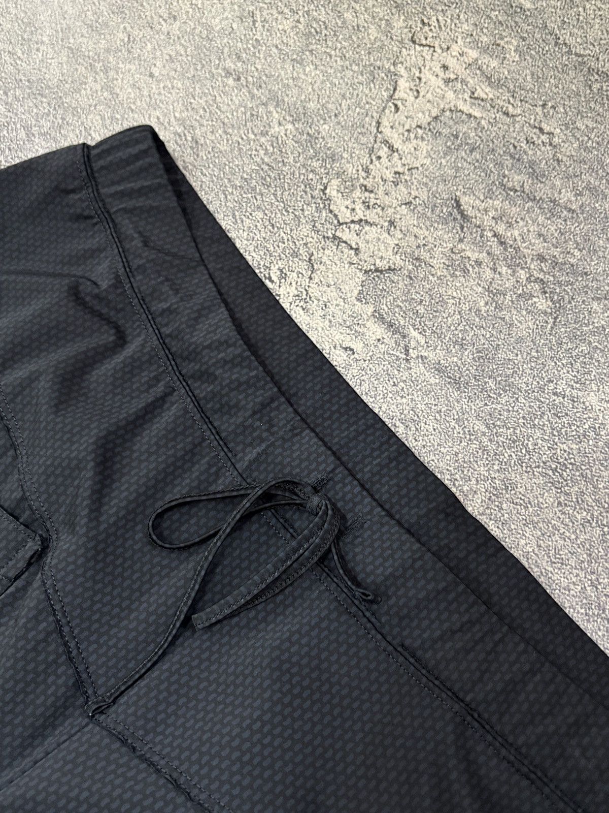 Marithe + Francois Girbaud Marithe Francois Girbaud Black Drawstring Tech Pants FR40 Size 28" / US 6 / IT 42 - 8 Thumbnail