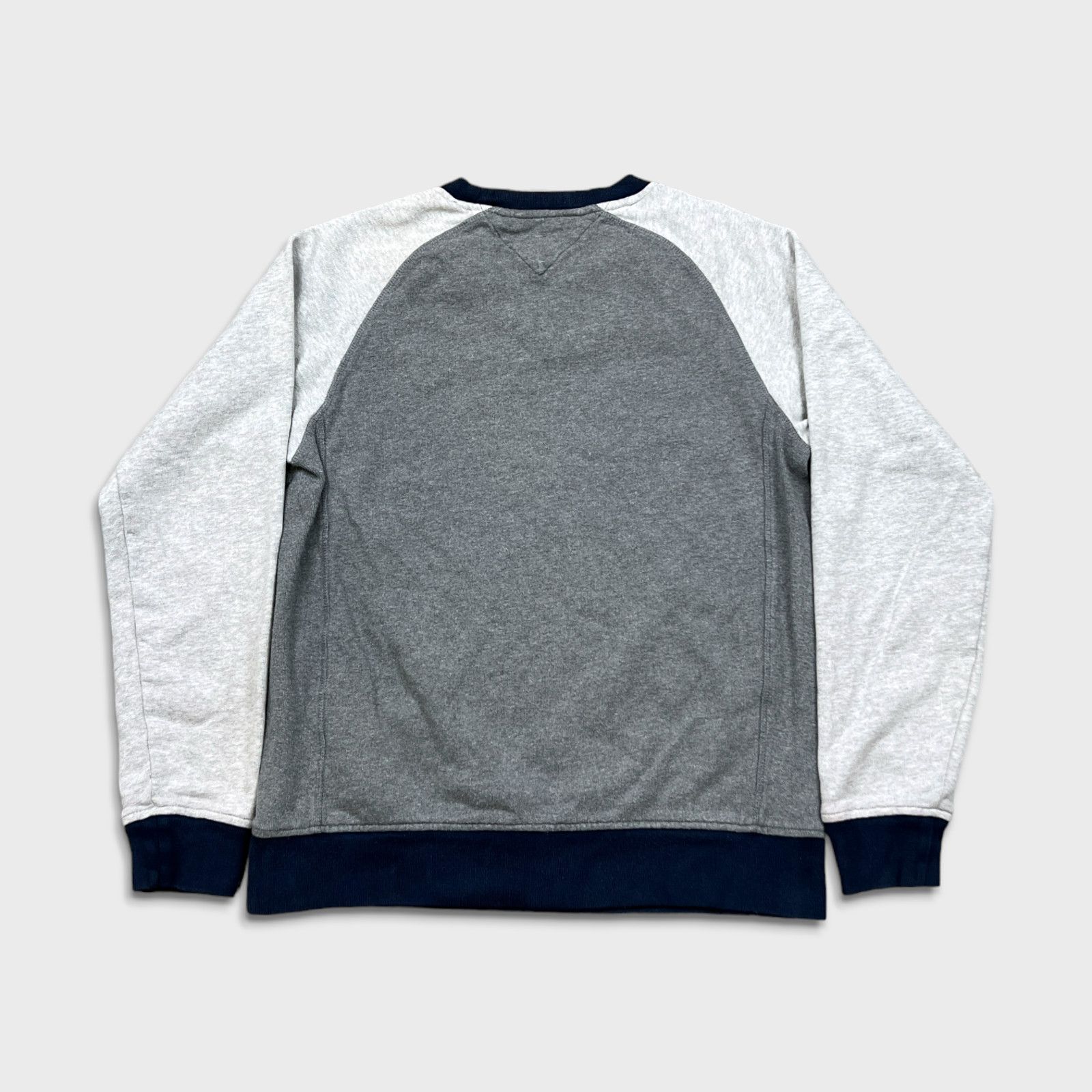 Tommy Hilfiger × Vintage Tommy Hilfiger Sweatshirt Medium Tommy Flag Pullover Crew Size US M / EU 48-50 / 2 - 5 Thumbnail