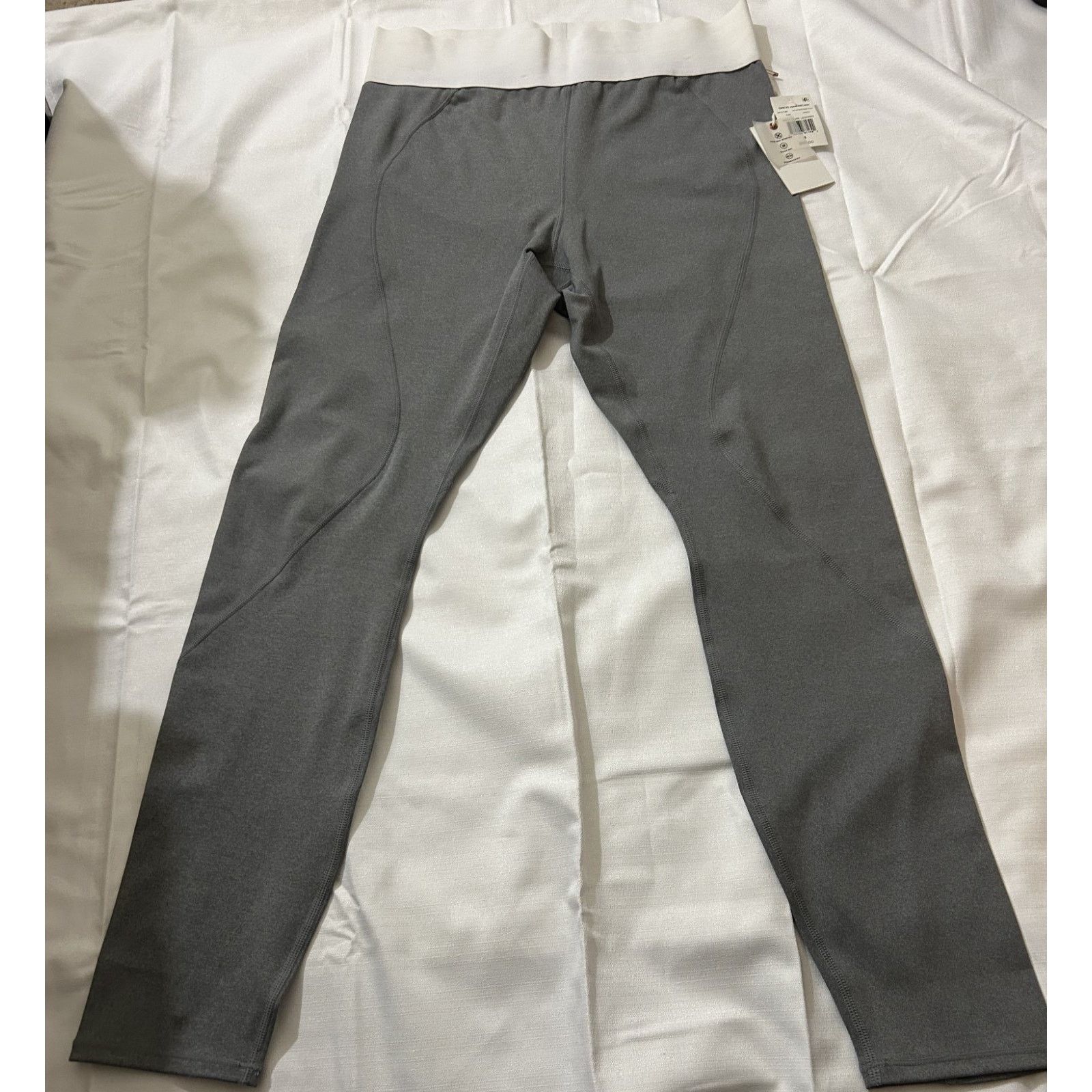 Good American NWT-Women s Gray Good American Leggings Athleisure-Size 4 Size 27" / US 4 / IT 40 - 3 Thumbnail