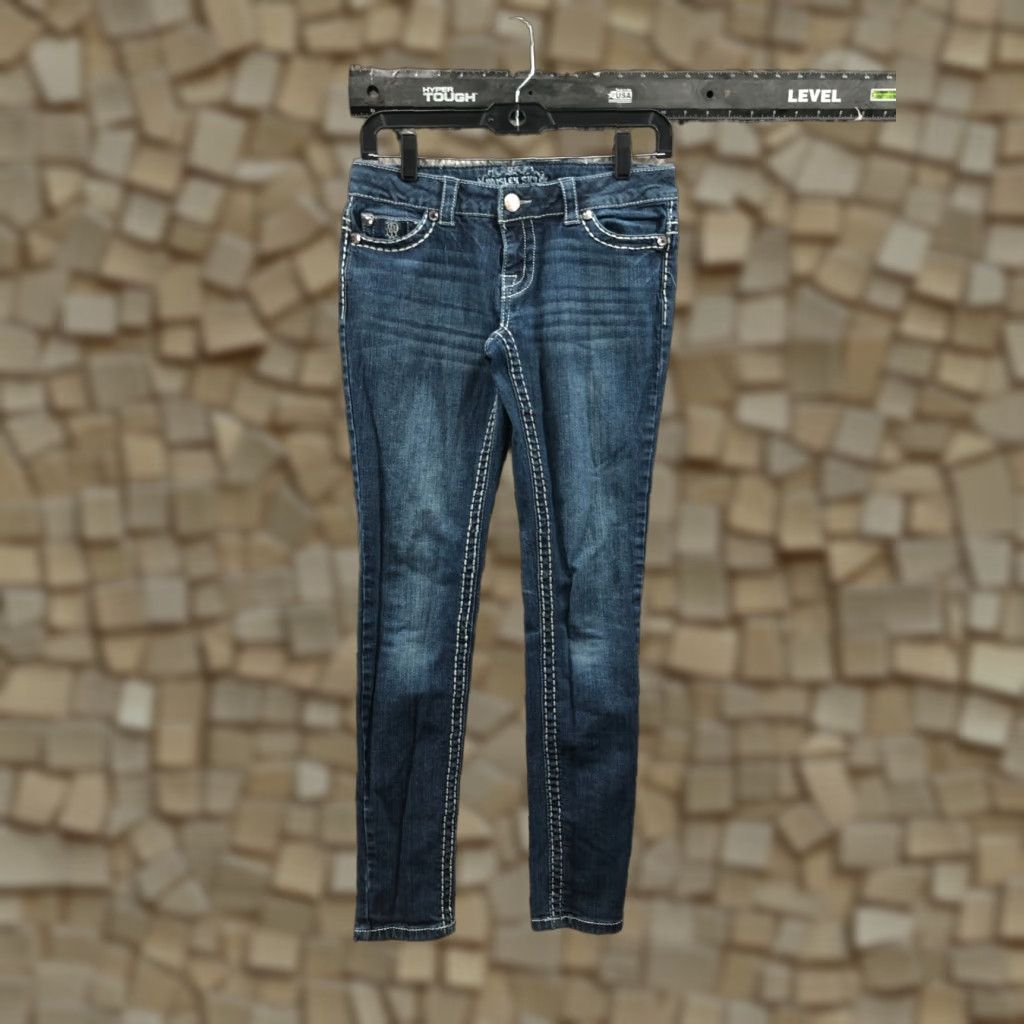 Denime Paisley Sky Jeans Skinny Dark Wash Blue Denim Size 2 Womens Low Rise 5-Pocket Cotton Belt Loops Size 26" / US 2 / IT 38 - 1 Thumbnail