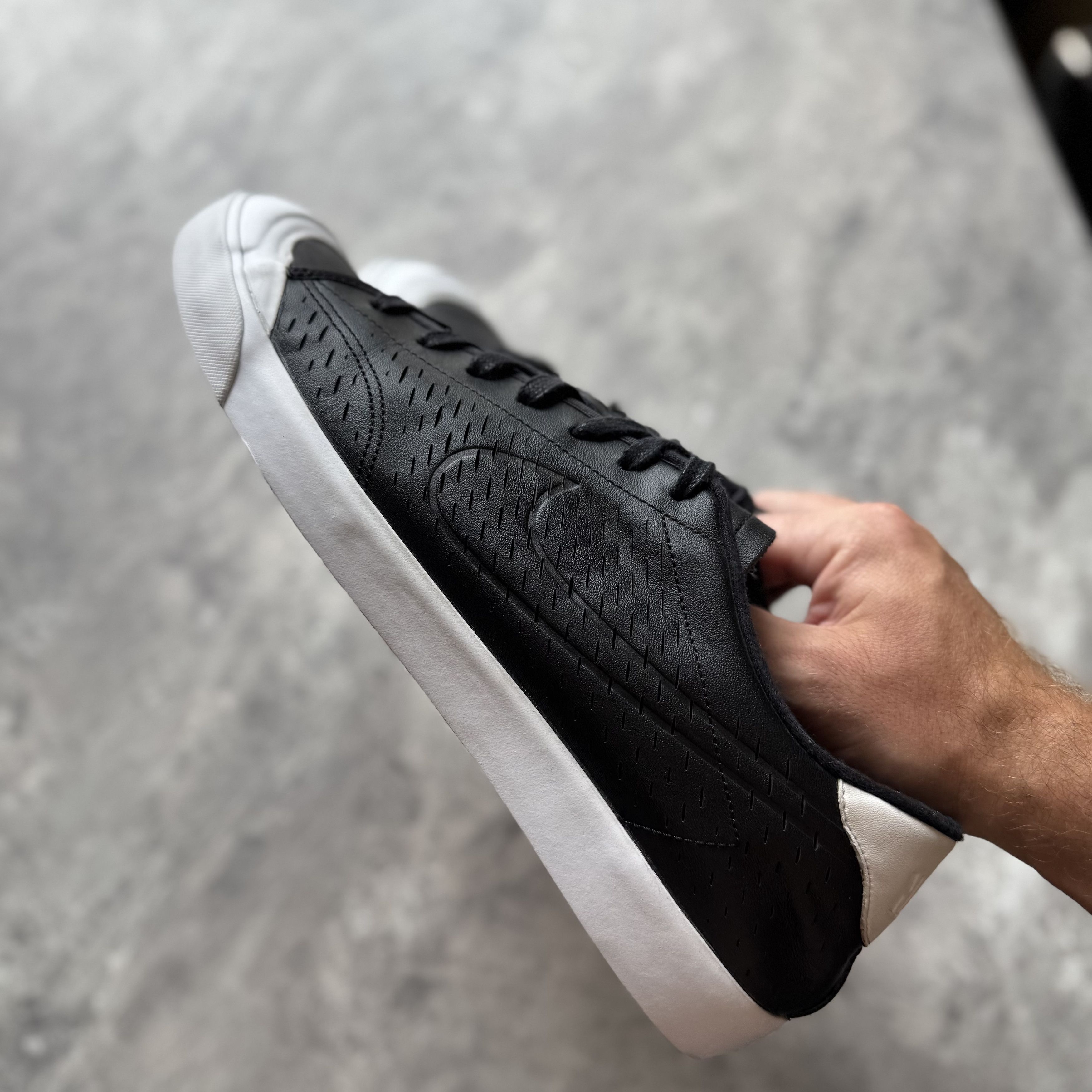 Nike Nike Blazer Low Leather Black Wh Size US 12.5 / EU 45-46 - 2 Thumbnail