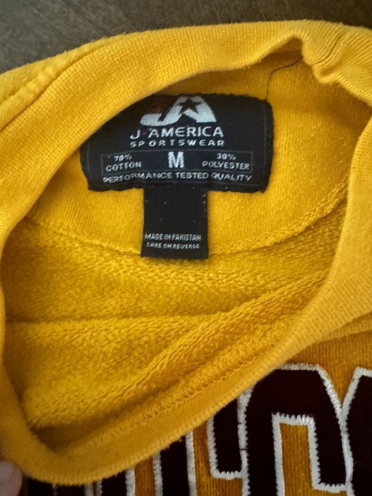 J. America Vintage University of Minnesota sweatshirt Size US M / EU 48-50 / 2 - 2 Thumbnail